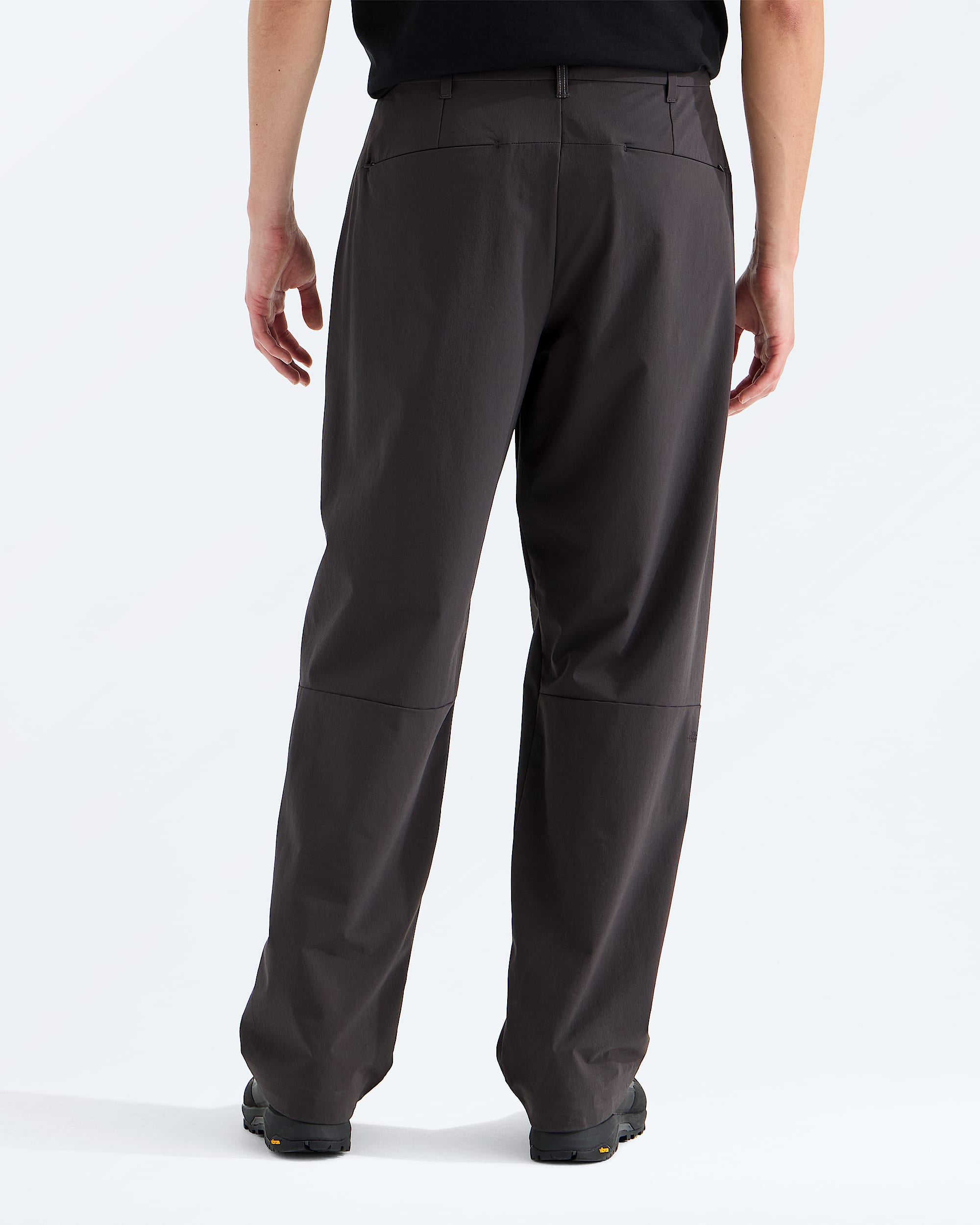 Mens TNF Tech Woven Pant TNF BACK