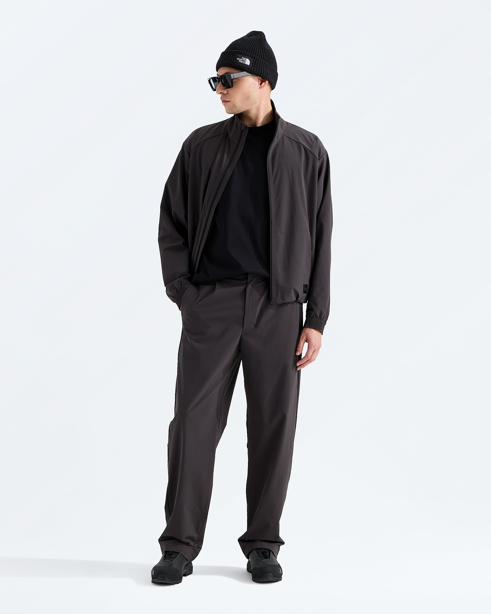 Mens TNF Tech Woven Pant TNF HERO2