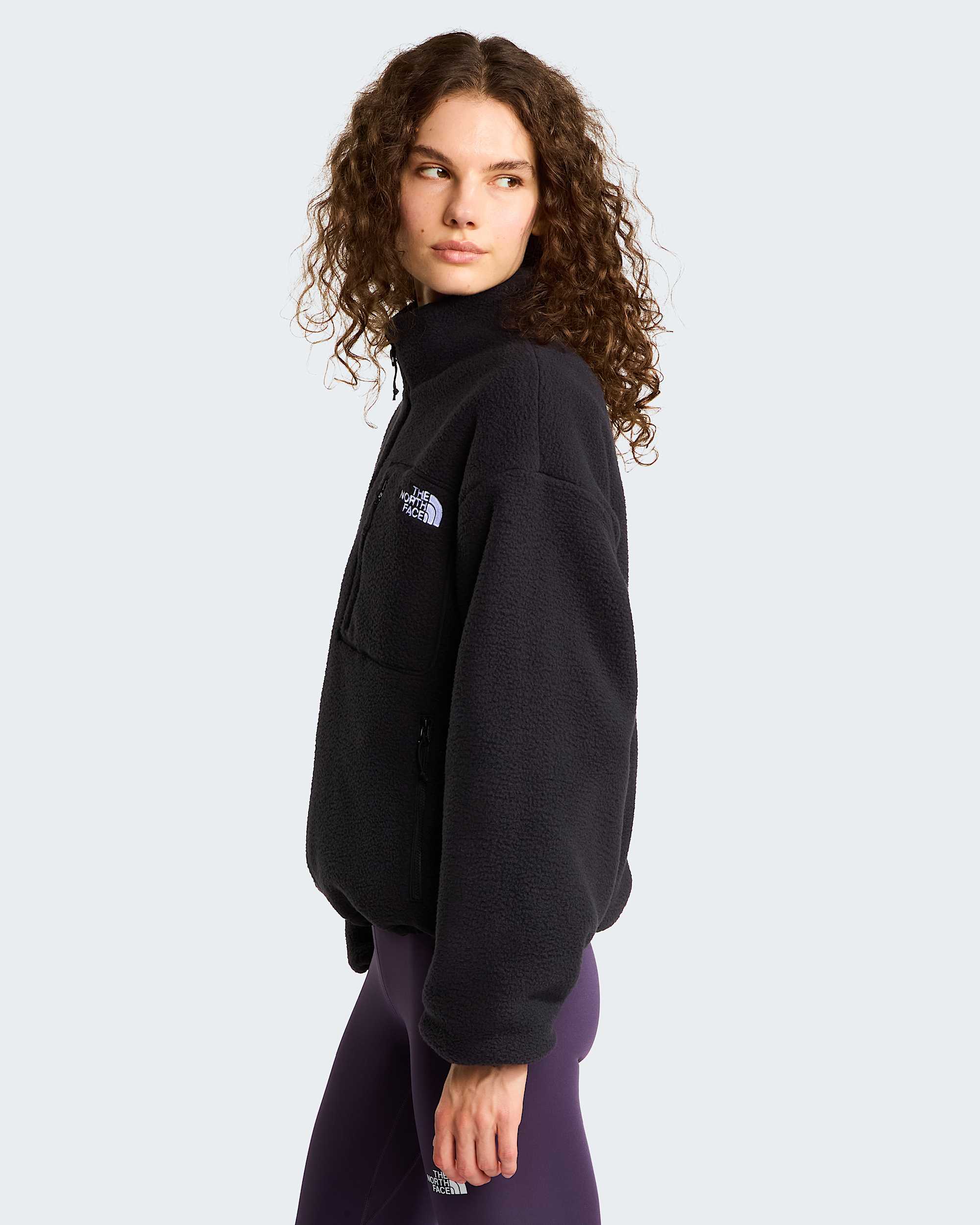 Womens Yumiori Reversible Jacket TNF MODEL34