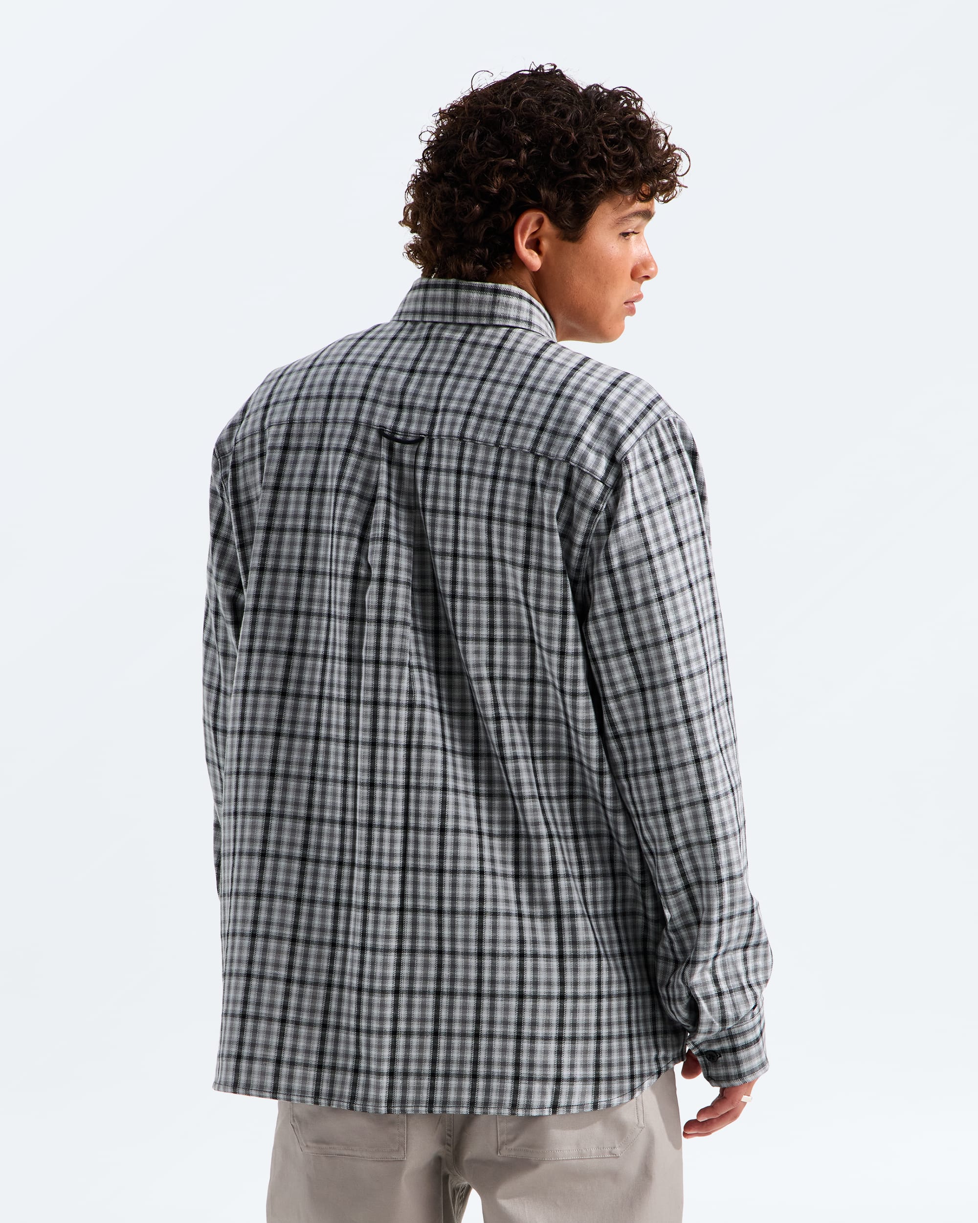 Mens Mountain Falls Flannel ButtonDown LongSleeve Shirt TNF BACK