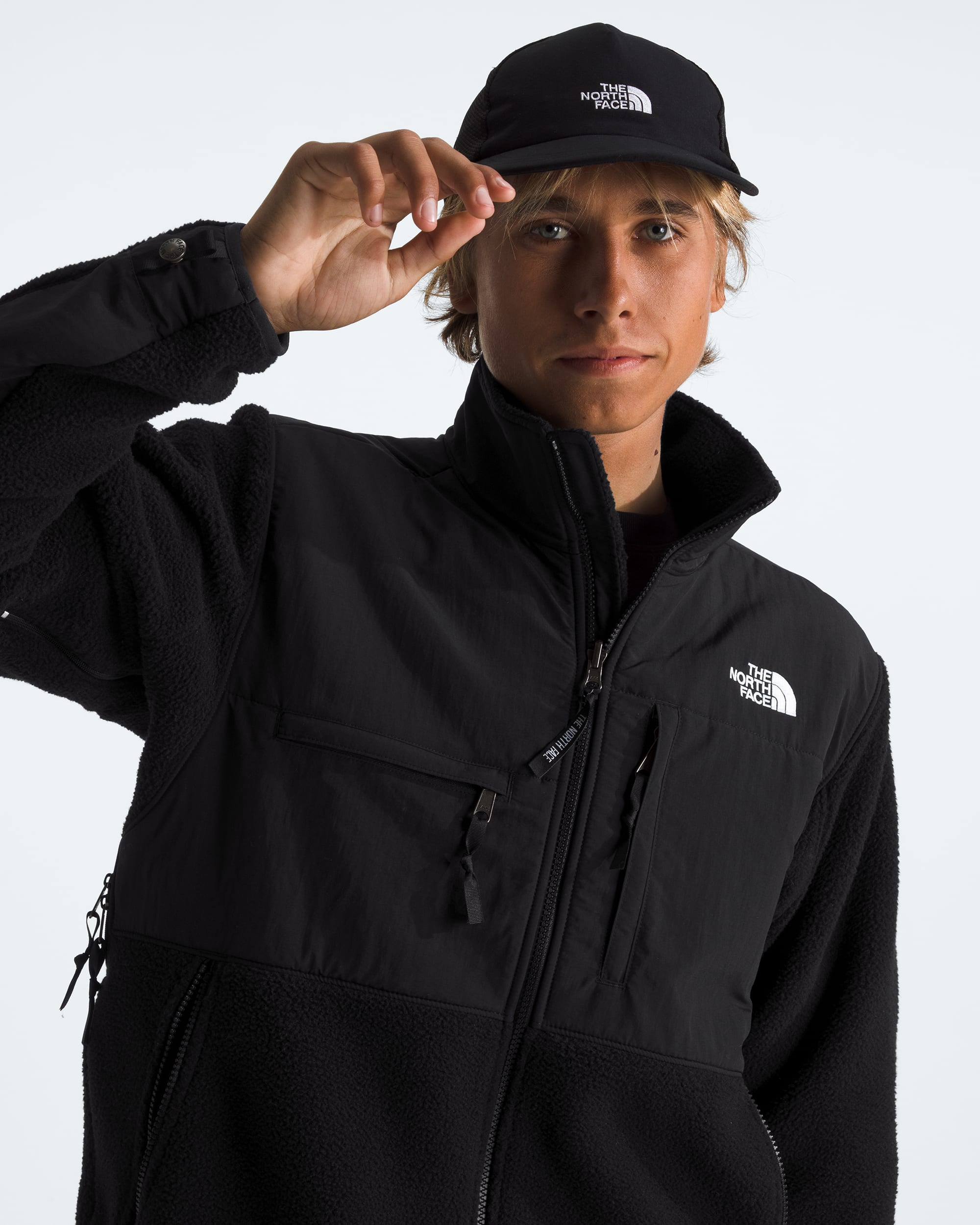 Mens Retro Denali Jacket TNF TNF Black HERO3