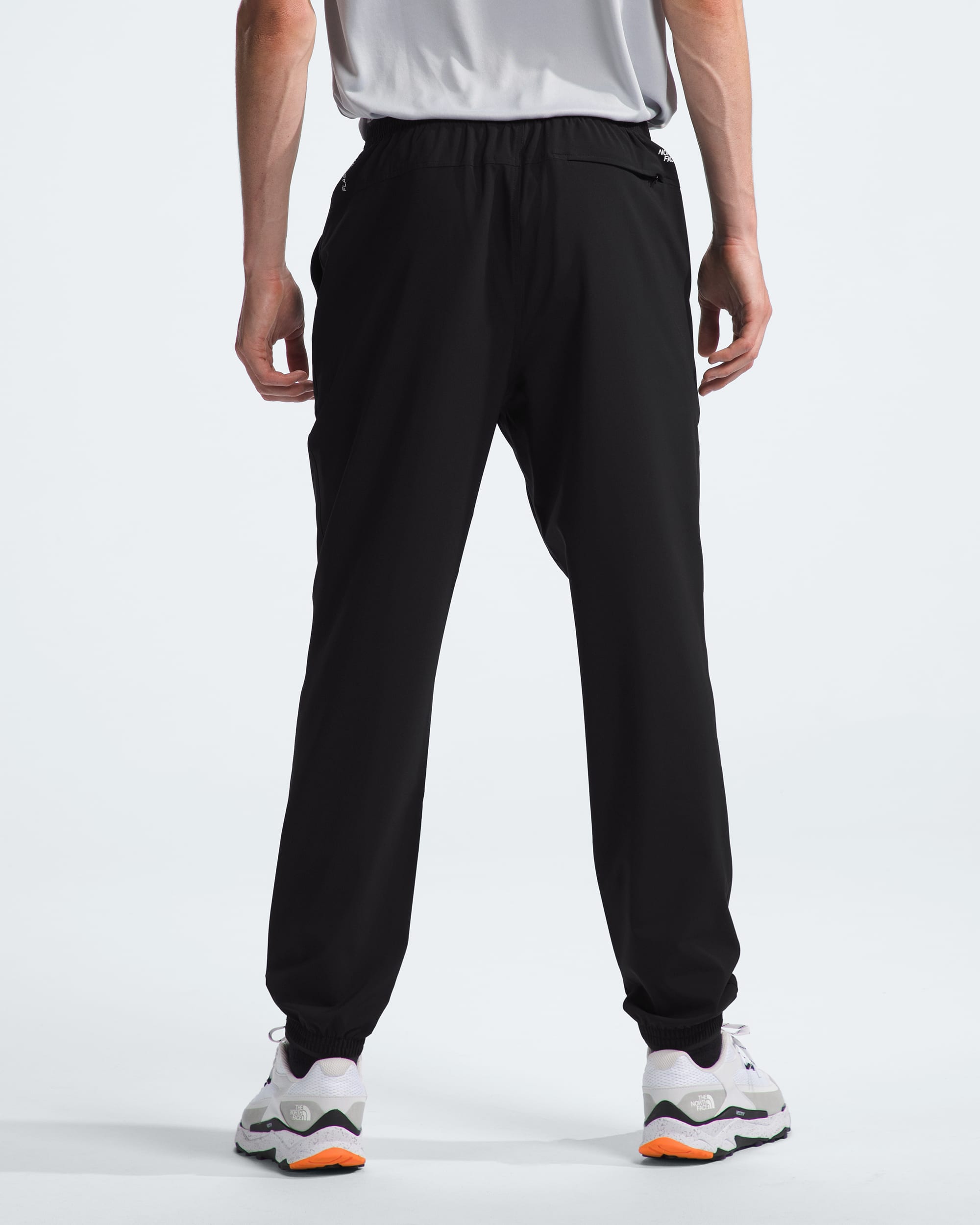 Mens Wander Joggers 20 TNF BACK