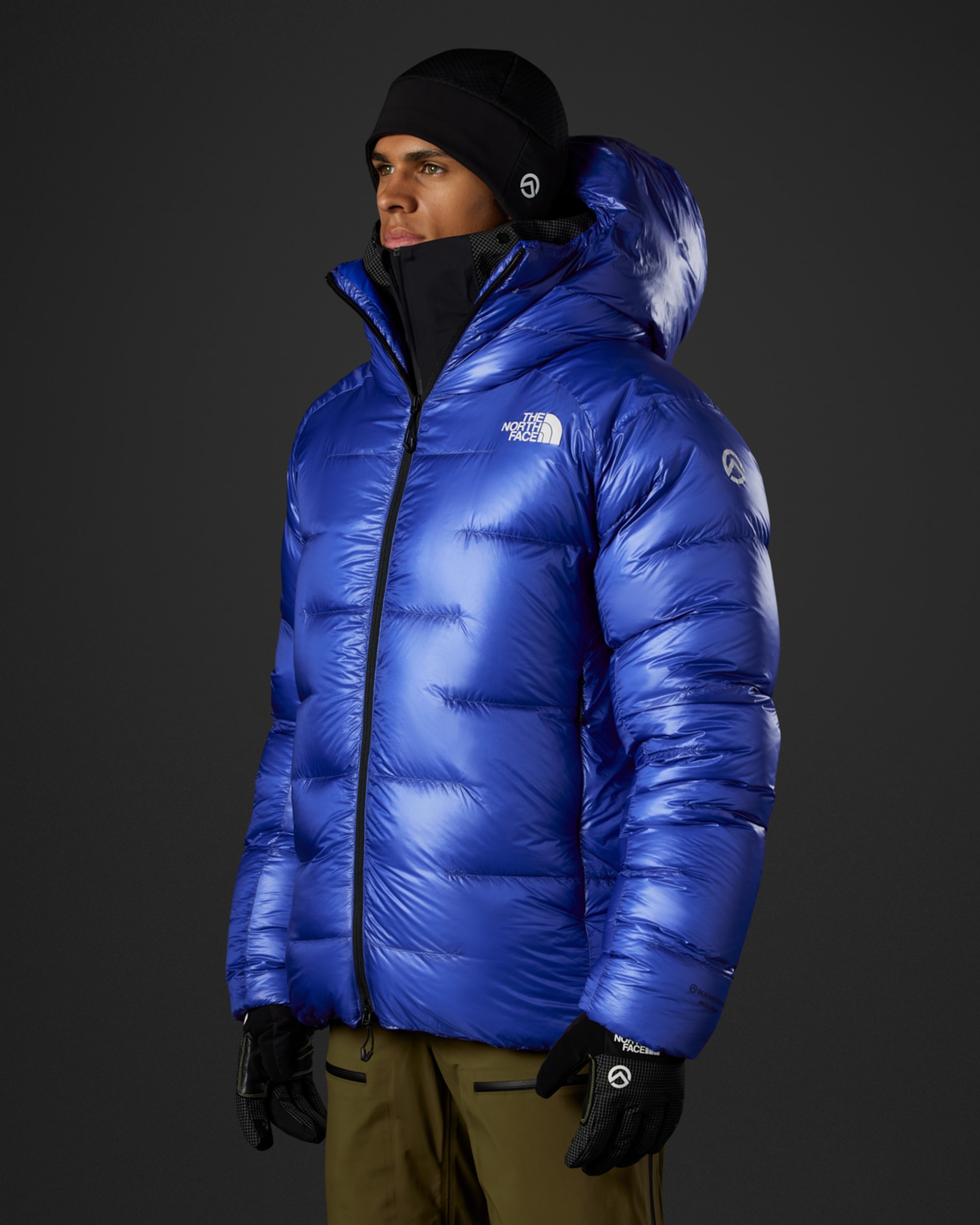 Mens Summit Series Pumori Down Parka TNF MODEL34