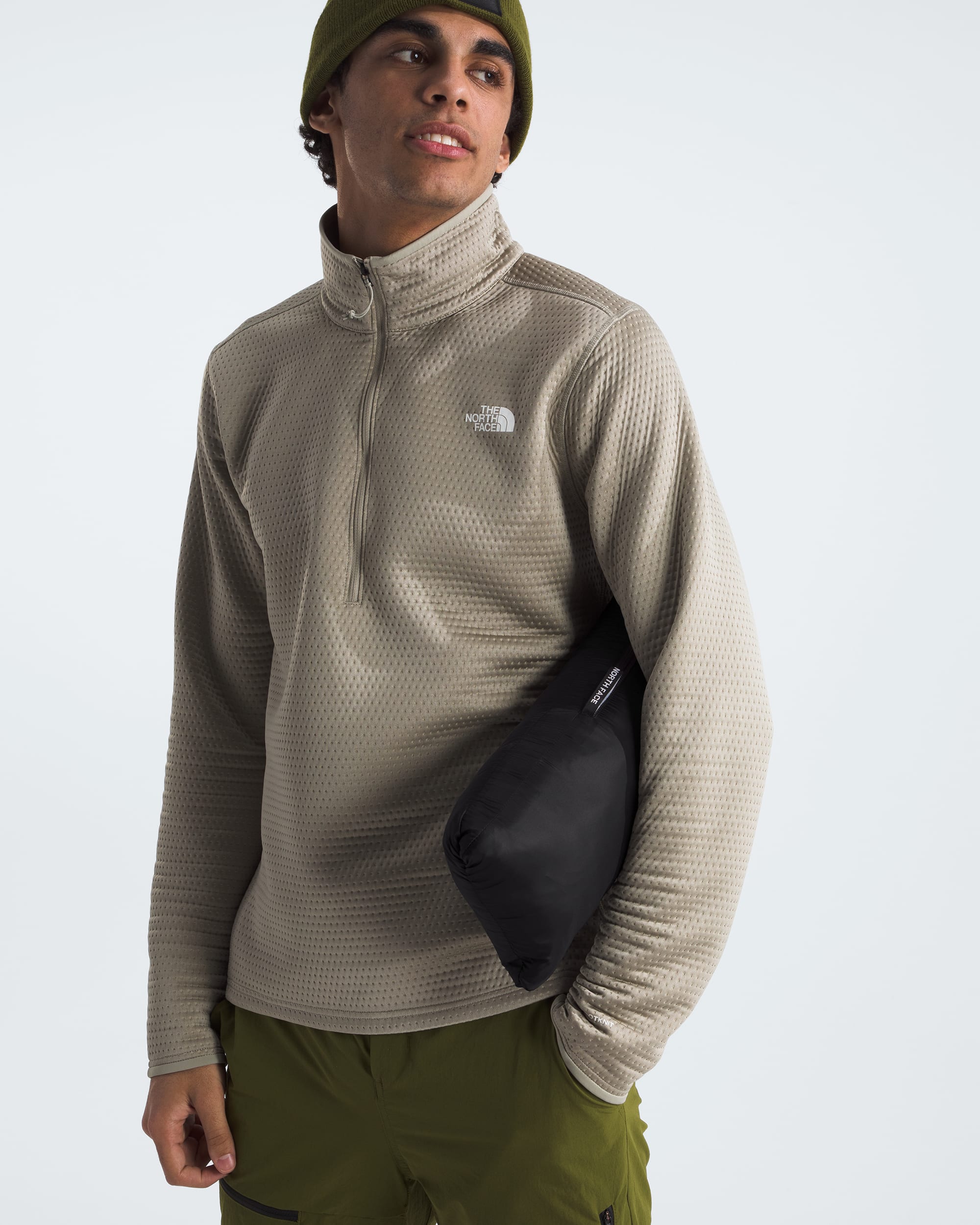 Mens Terra Peak Hoodie TNF MODELALT6