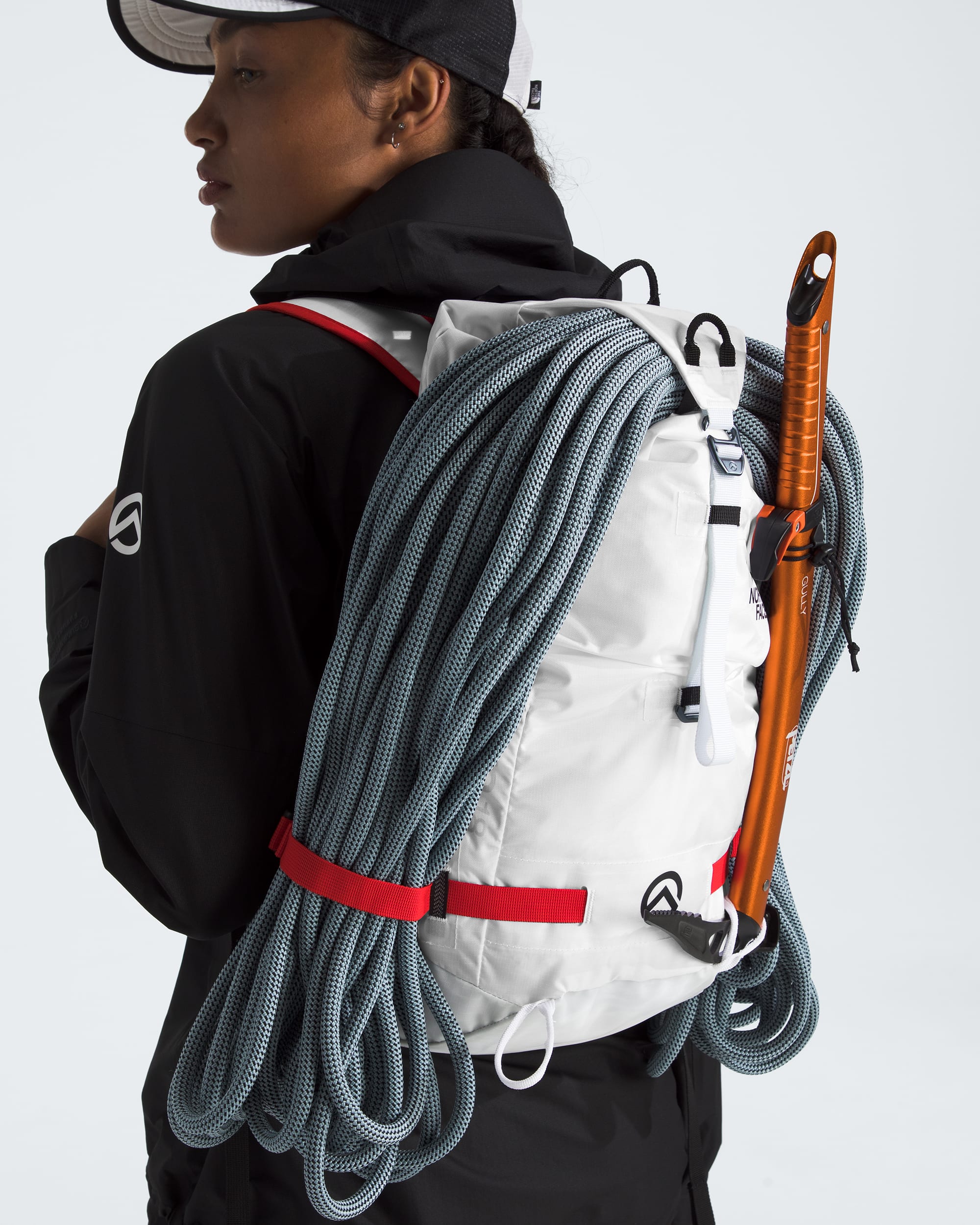 Summit Series Verto 18 Backpack | The North Face