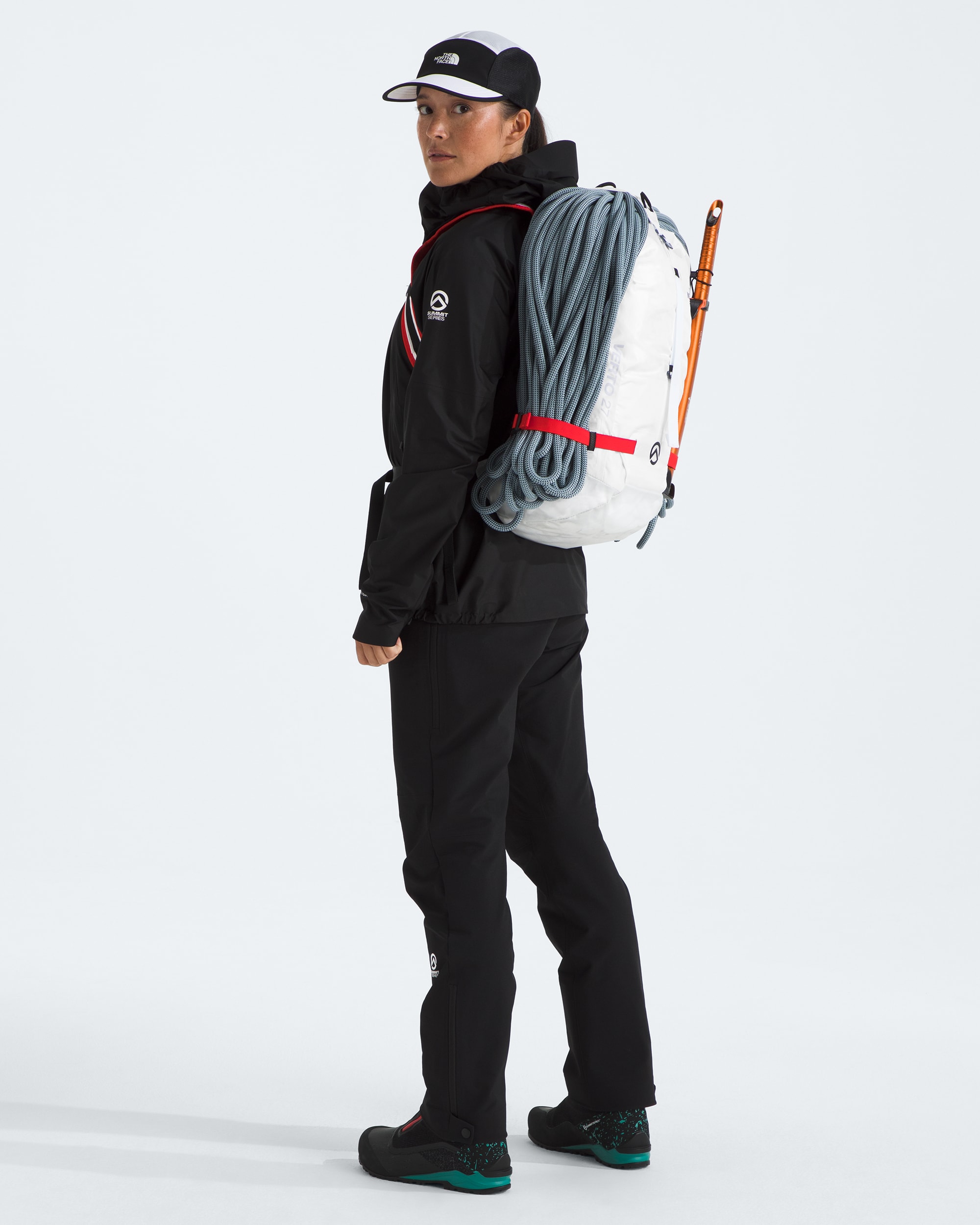 Summit Series Verto 27 Backpack | The North Face