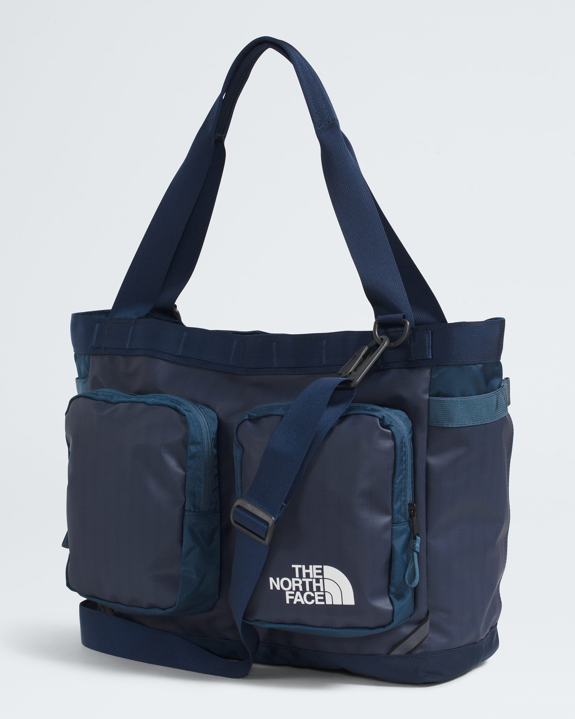 Base Camp™ Voyager Tote | The North Face Canada