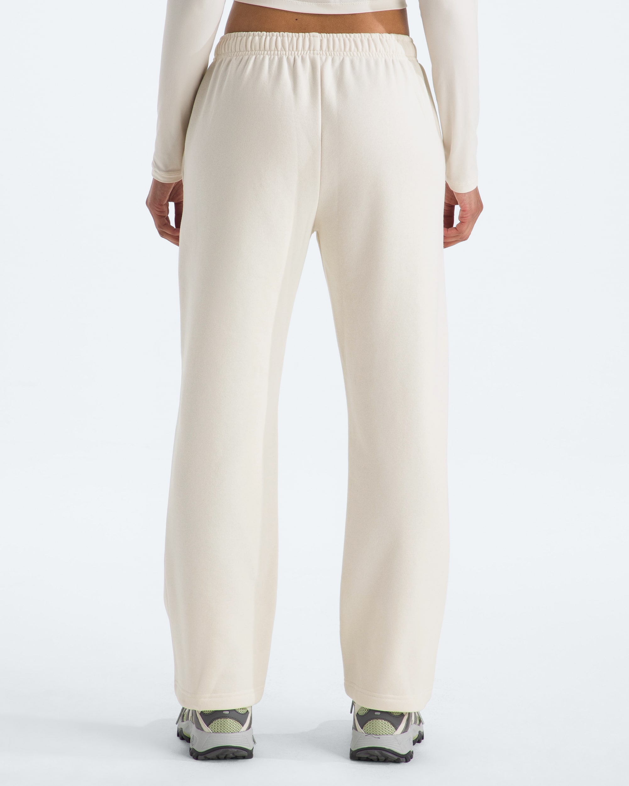 Womens Evolution Simple Dome StraightLeg Regular Pants TNF BACK