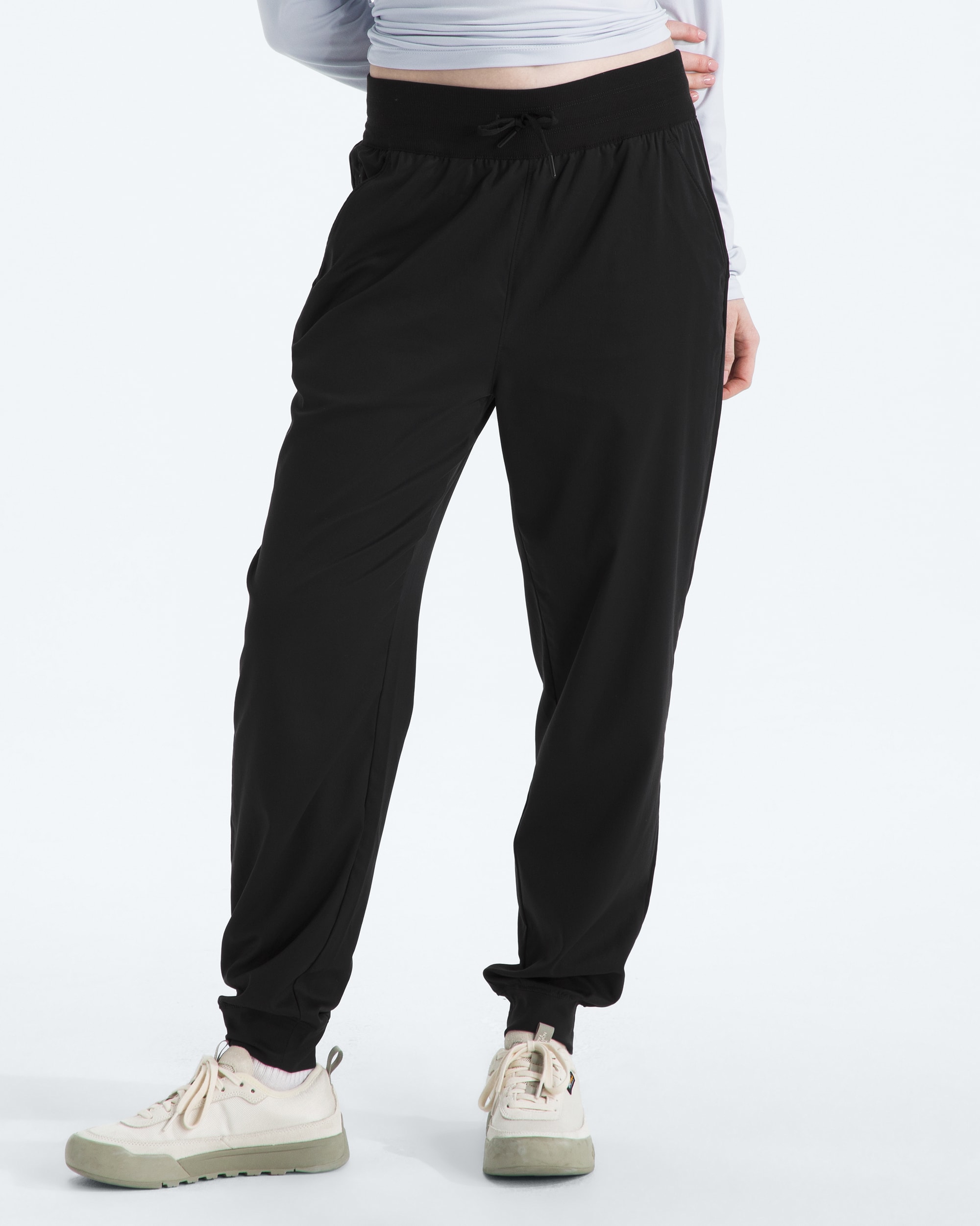 Womens Aphrodite Arise Joggers TNF HERO