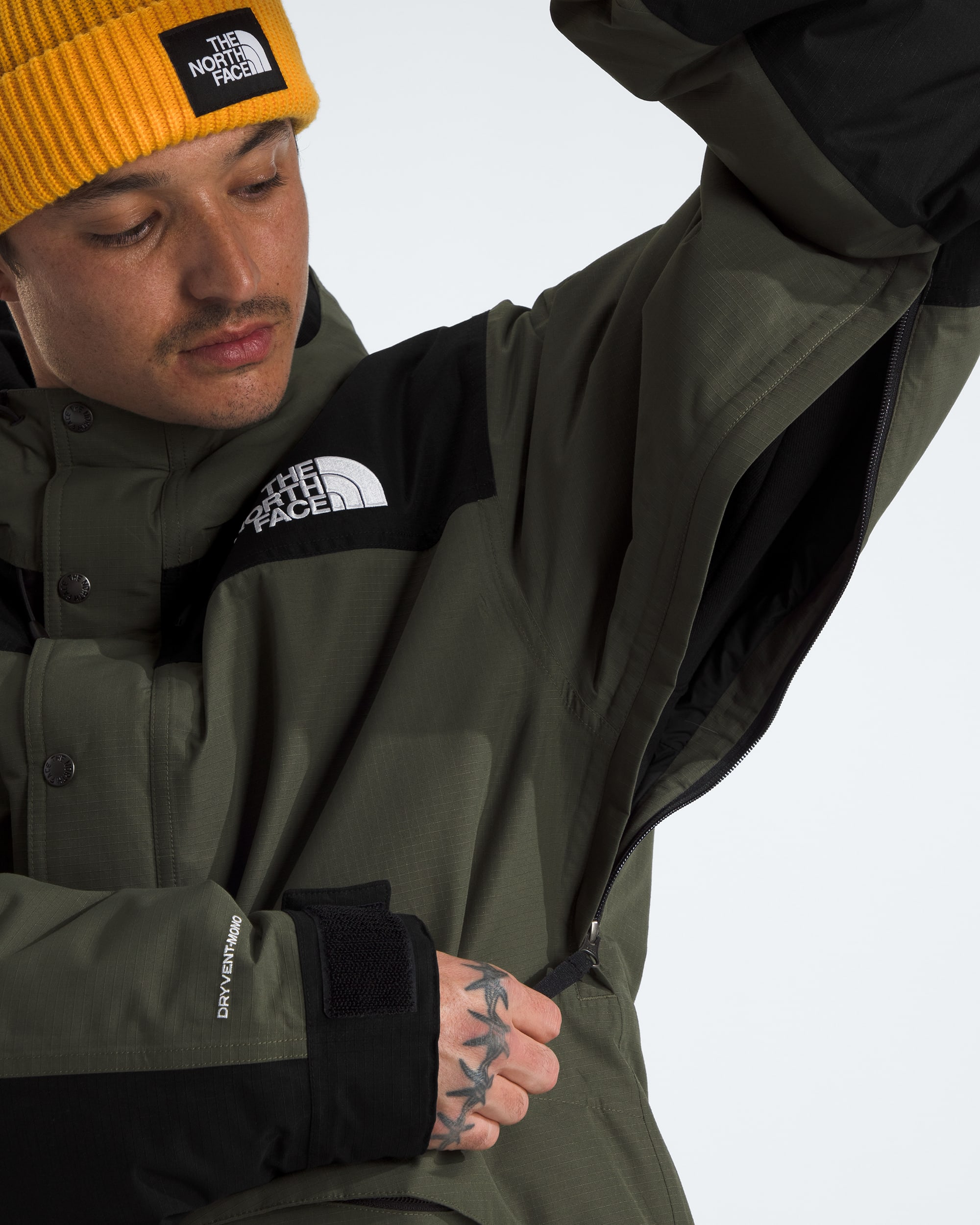 Men's Mountain Down Jacket | The North Face