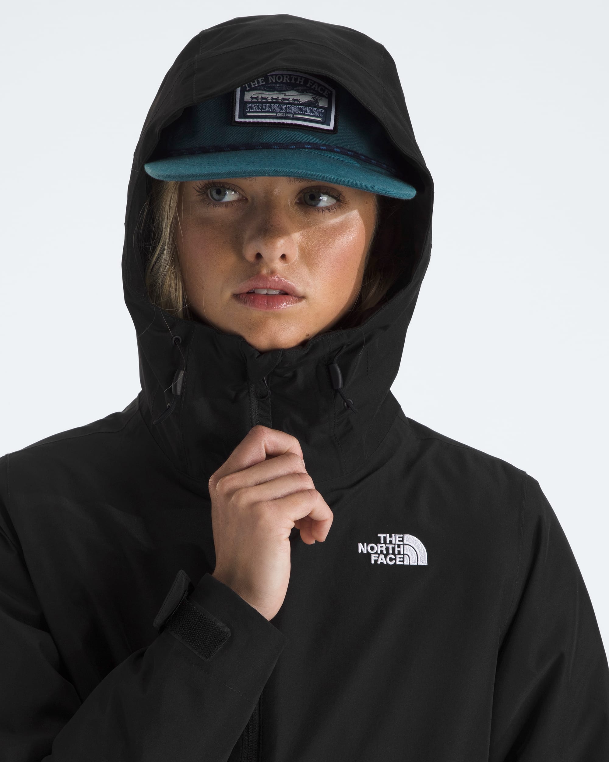 Womens Carto Mono Triclimate Hooded Jacket TNF MODELHOOD2