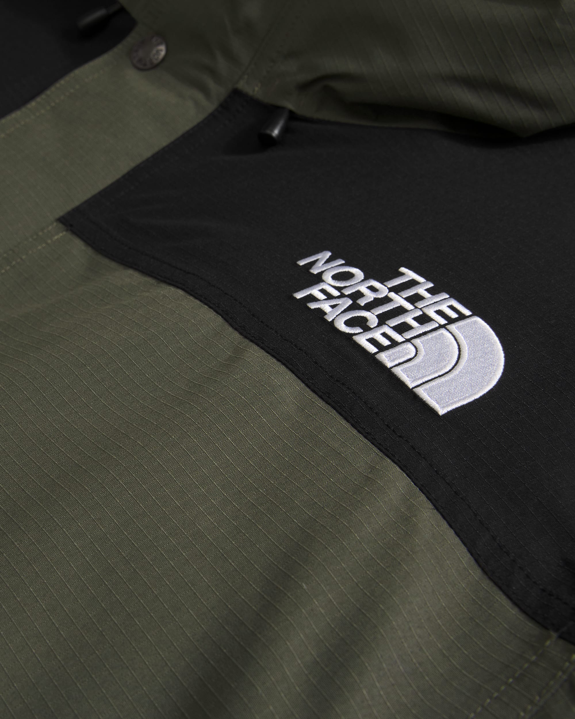 Men's Mountain Down Jacket | The North Face