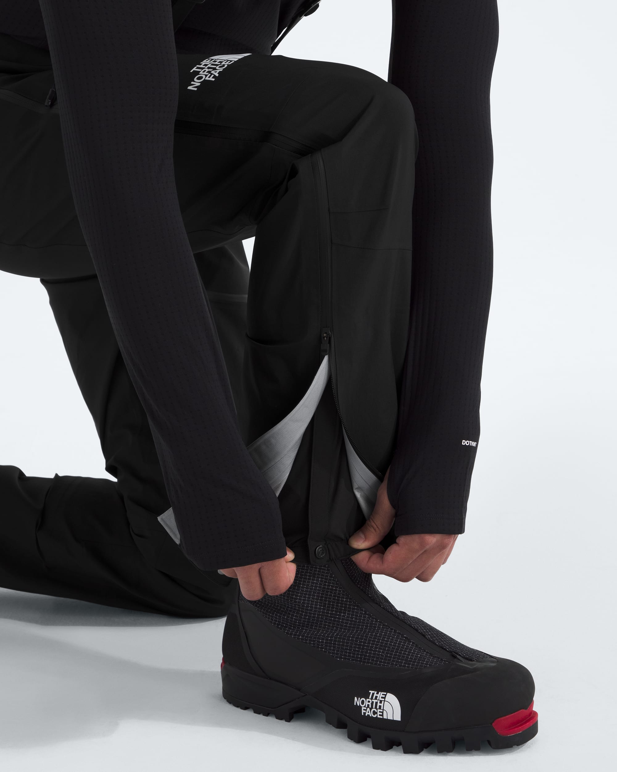 Mens Summit Series FUTURELIGHT Torre Egger Pants TNF MODELALT1