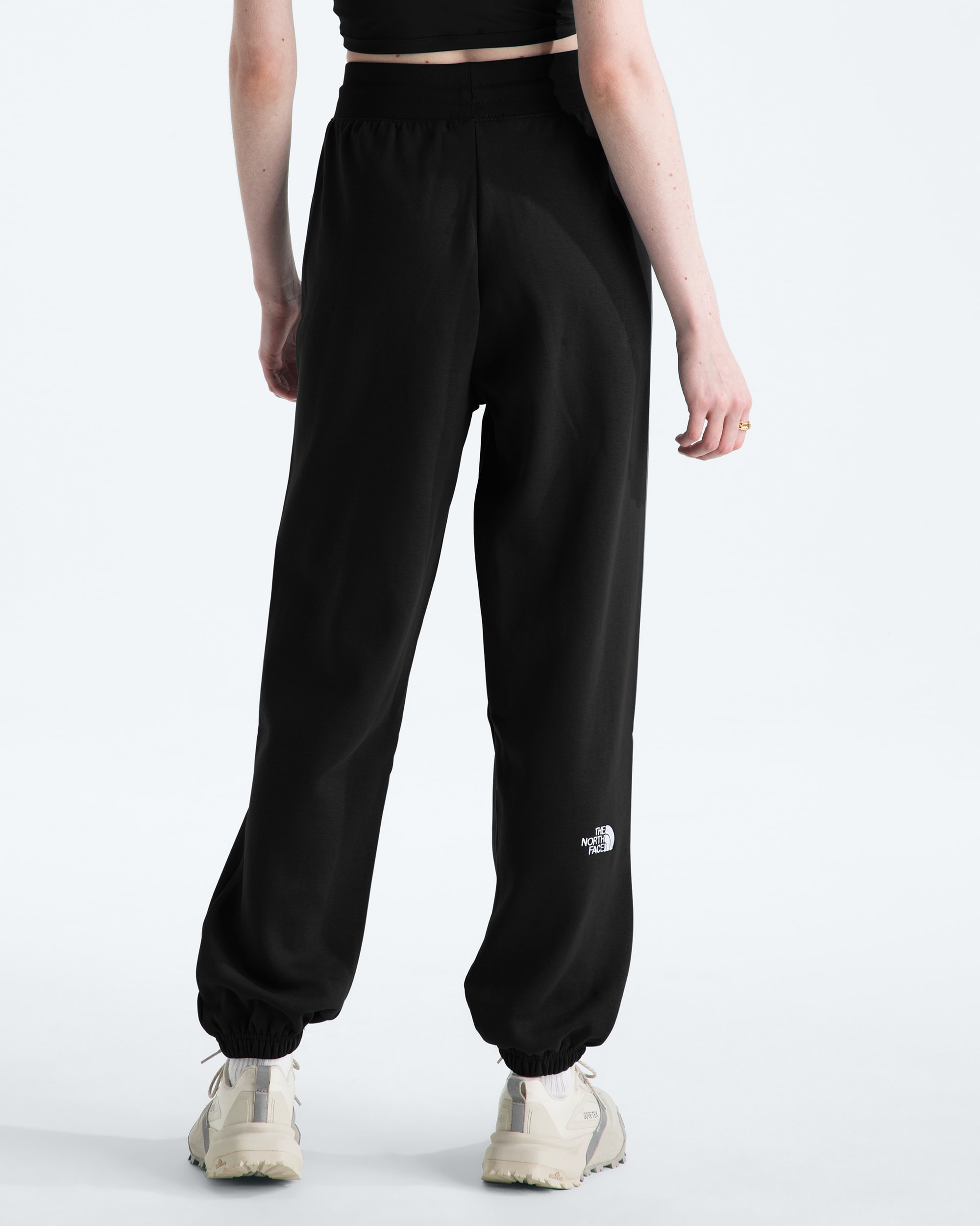 Womens Essential Relaxed Straight Joggers TNF BACK