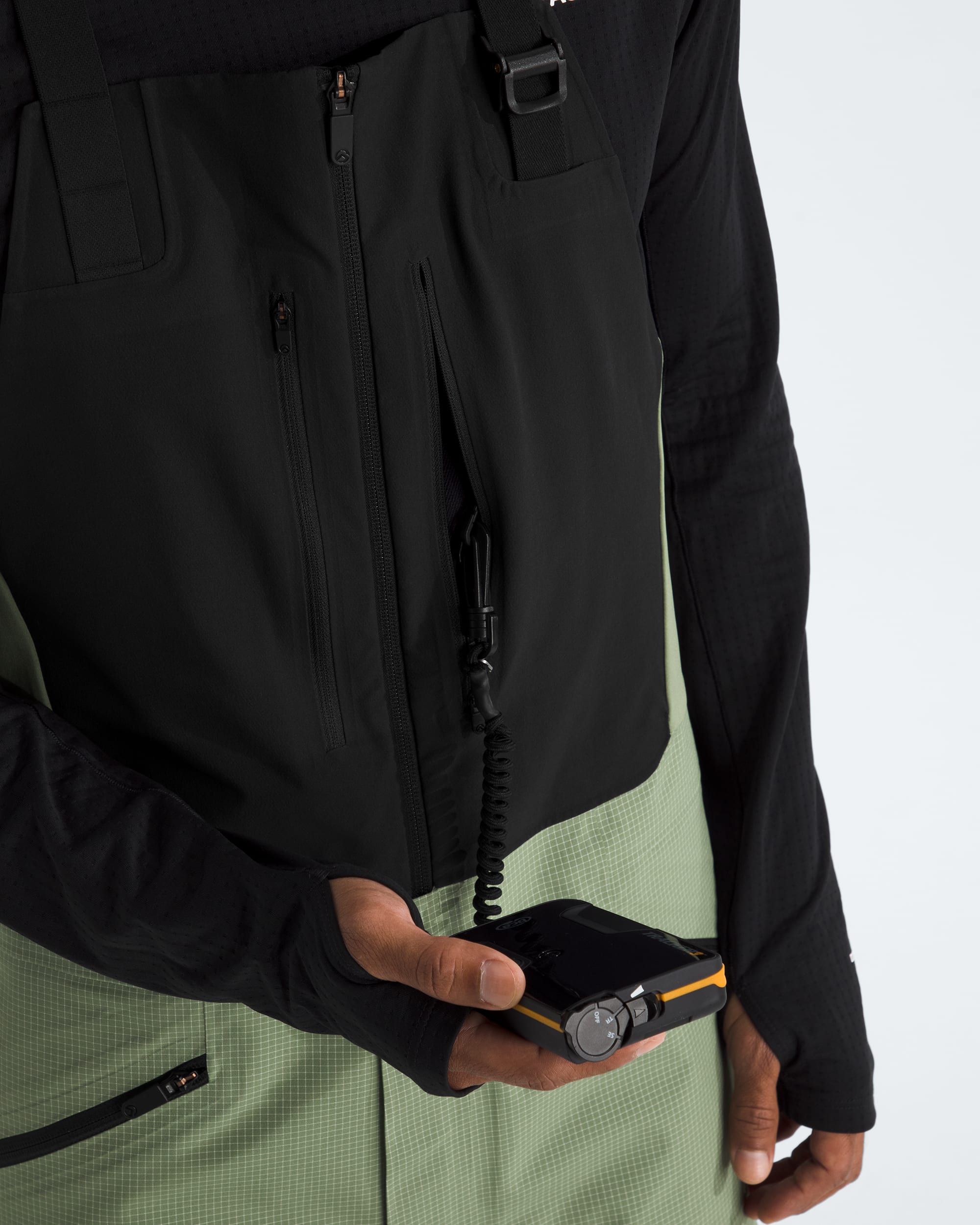 Mens Summit Series Tsirku GORETEX Pro Bibs TNF ALT2