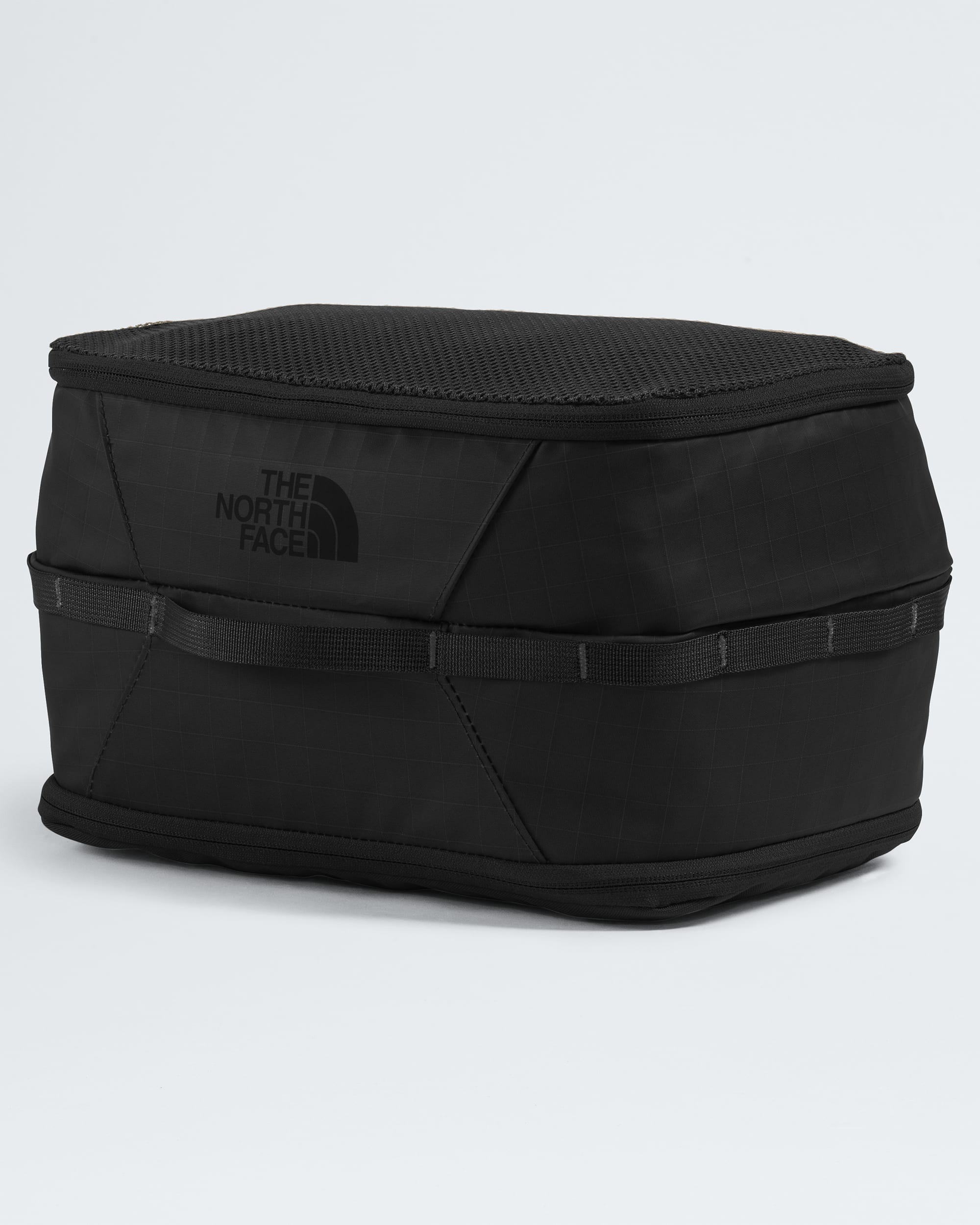 Base Camp Voyager Cube TNF HERO