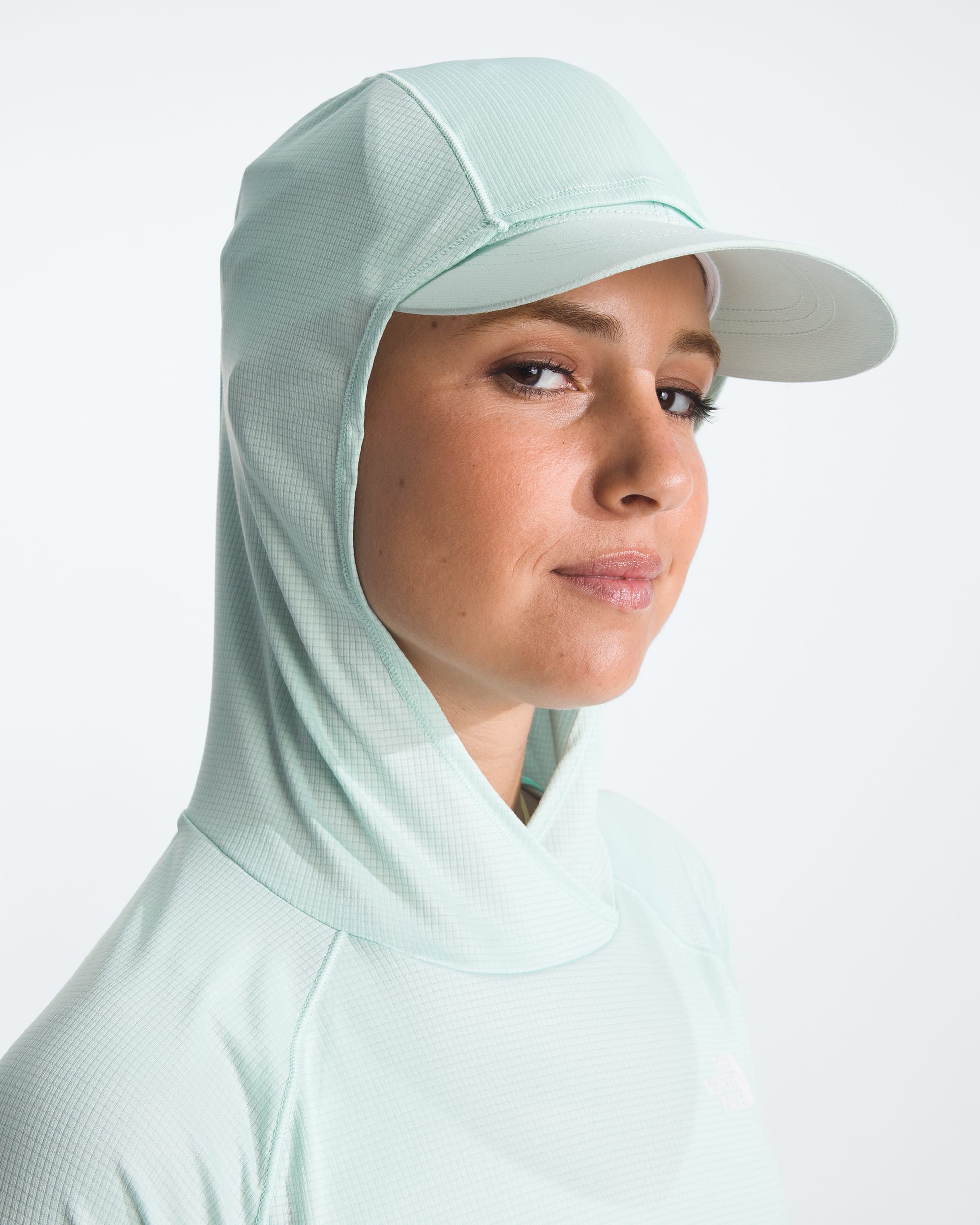 Womens Sunriser Hoodie TNF MODELHOOD2