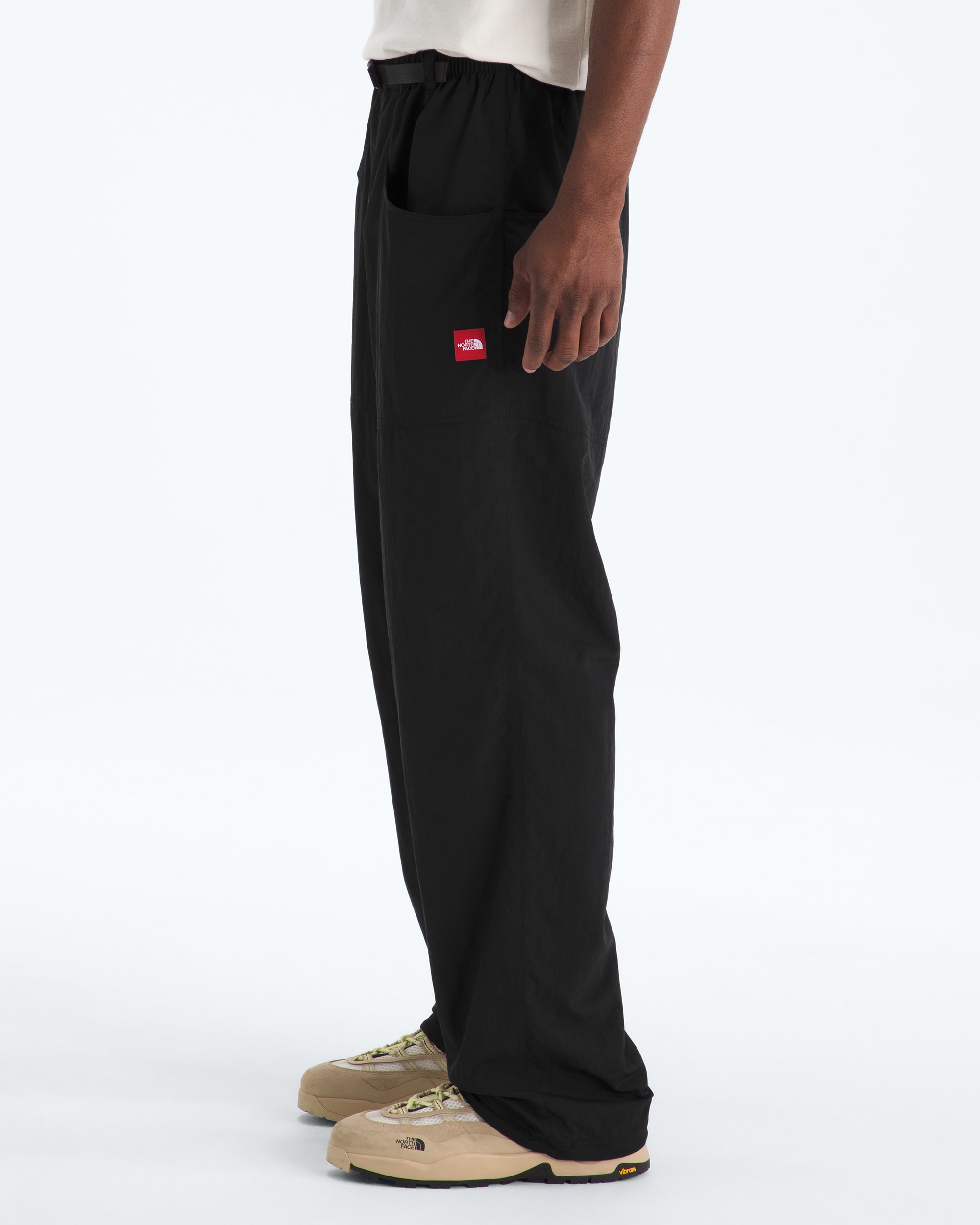 Men's TNF™ Red Box Nylon Belted Pants | The North Face