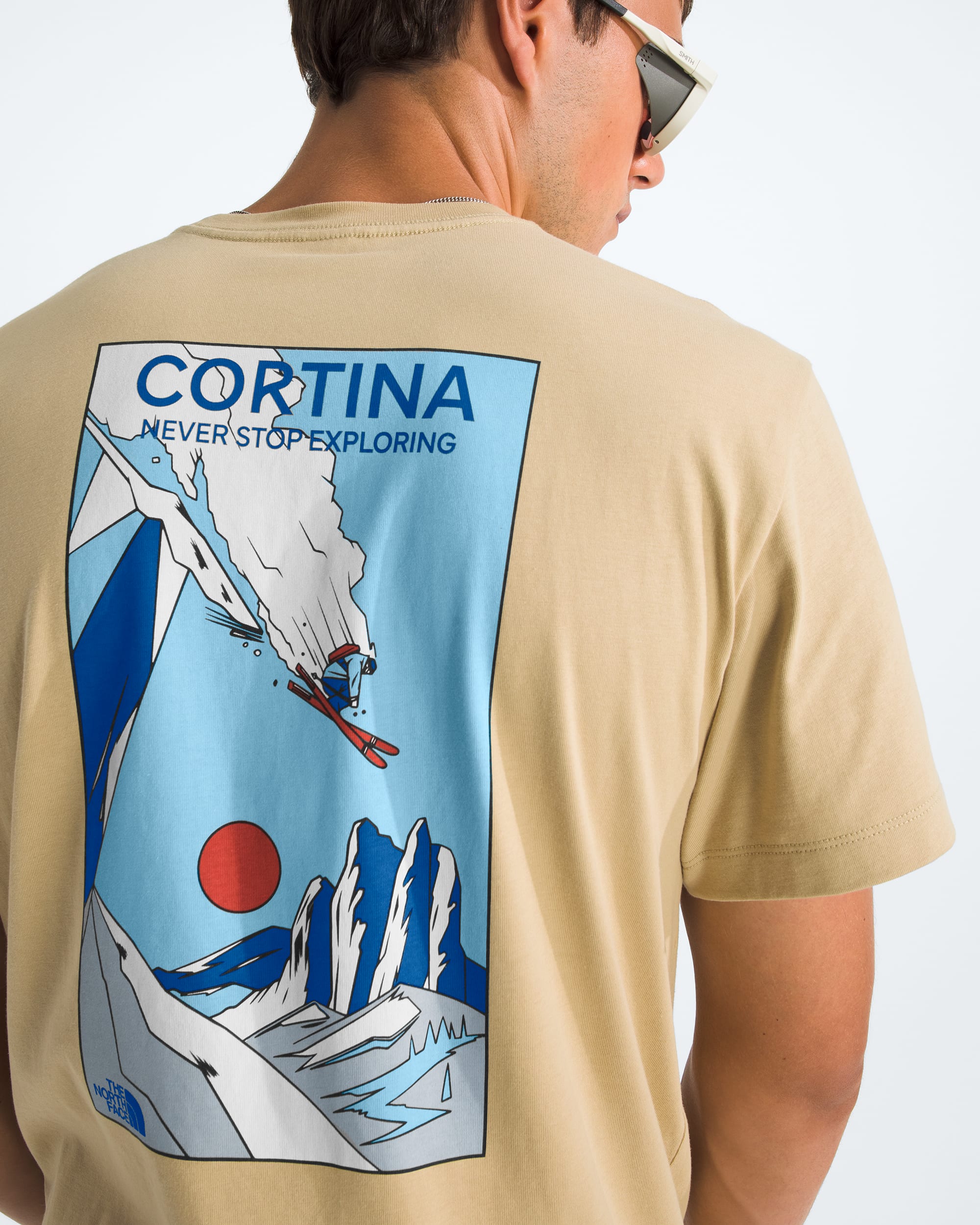 Mens Mountain Celebration Regular ShortSleeve TeeGraphic TNF HERO2