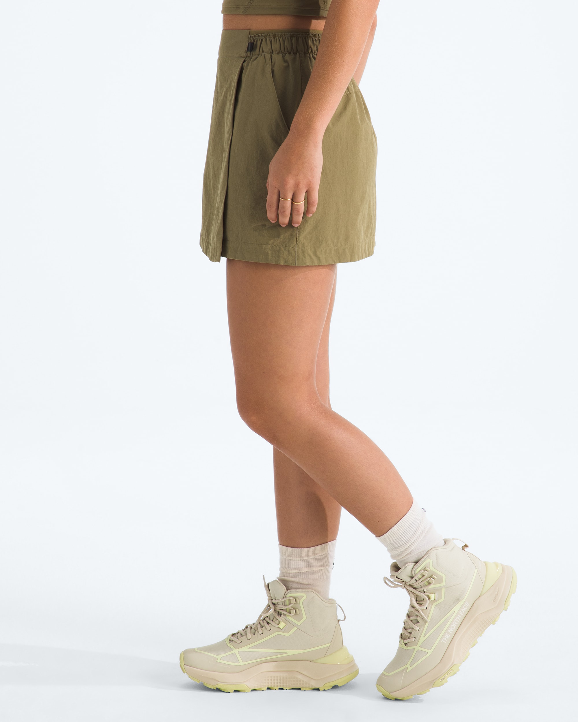 Womens Basin Skort TNF MODEL34