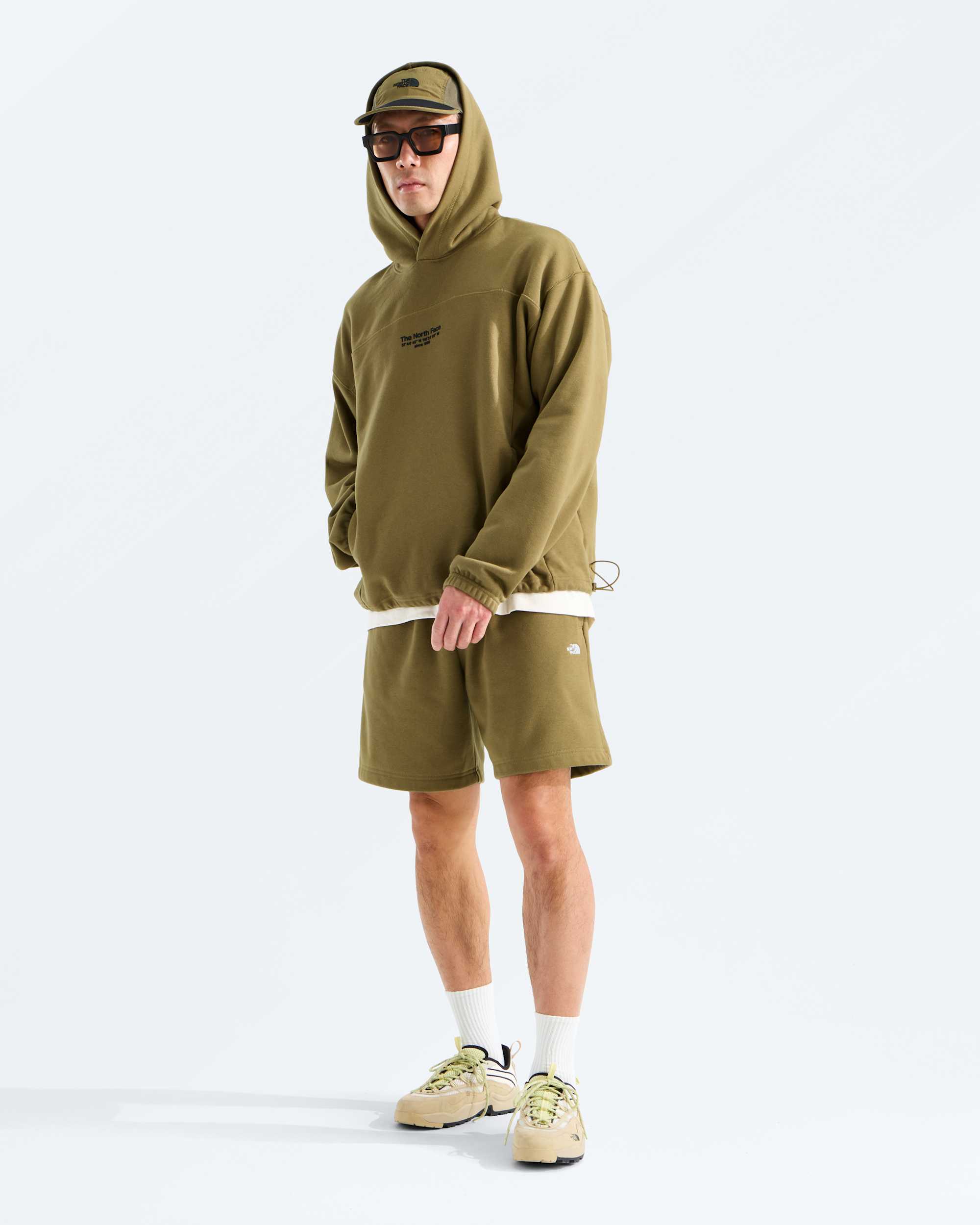 Mens Places We Love HoodieSeven Summits TNF HERO2