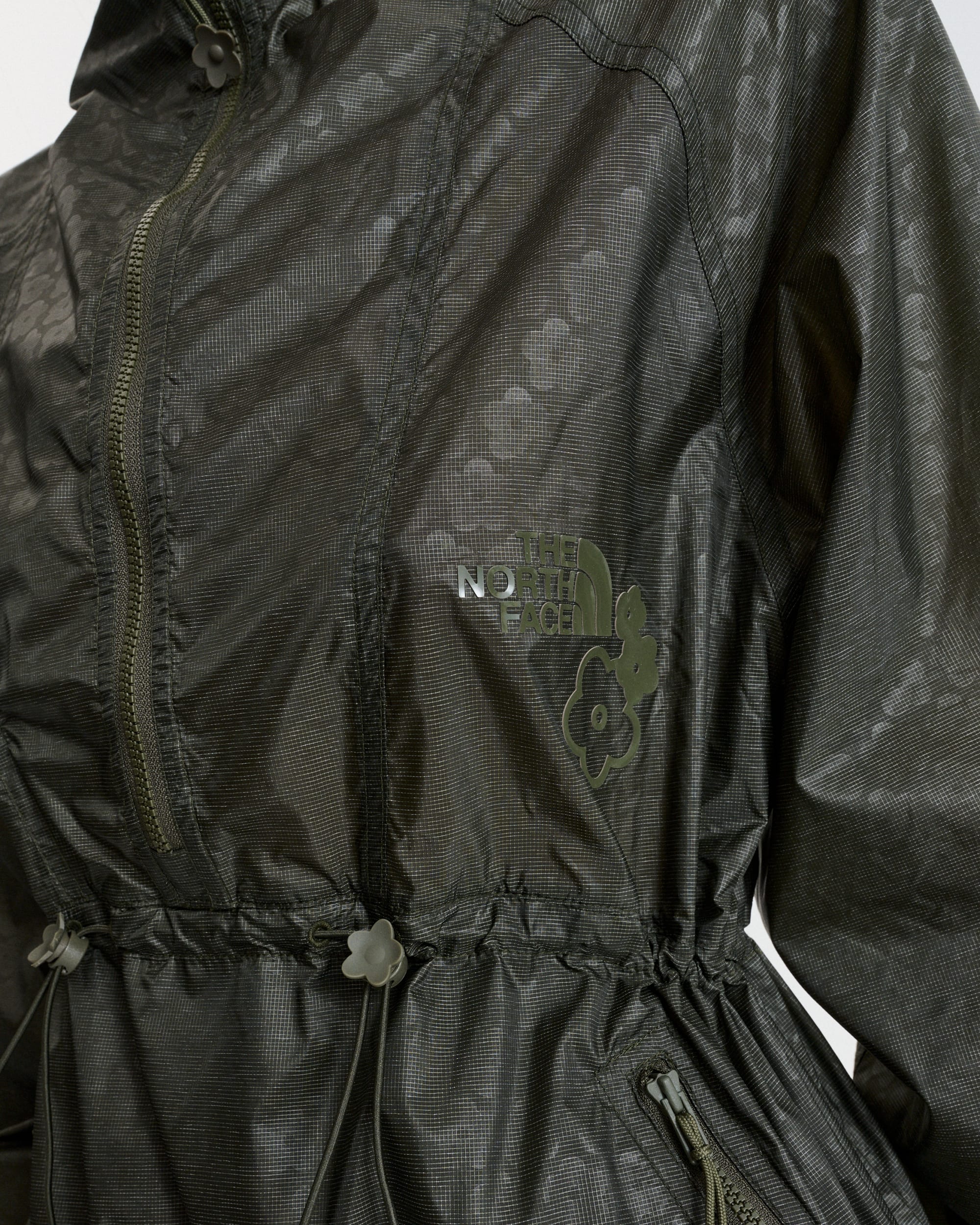 Coupevent Marlowe de TNF x Cecilie Bahnsen TNF ALT2