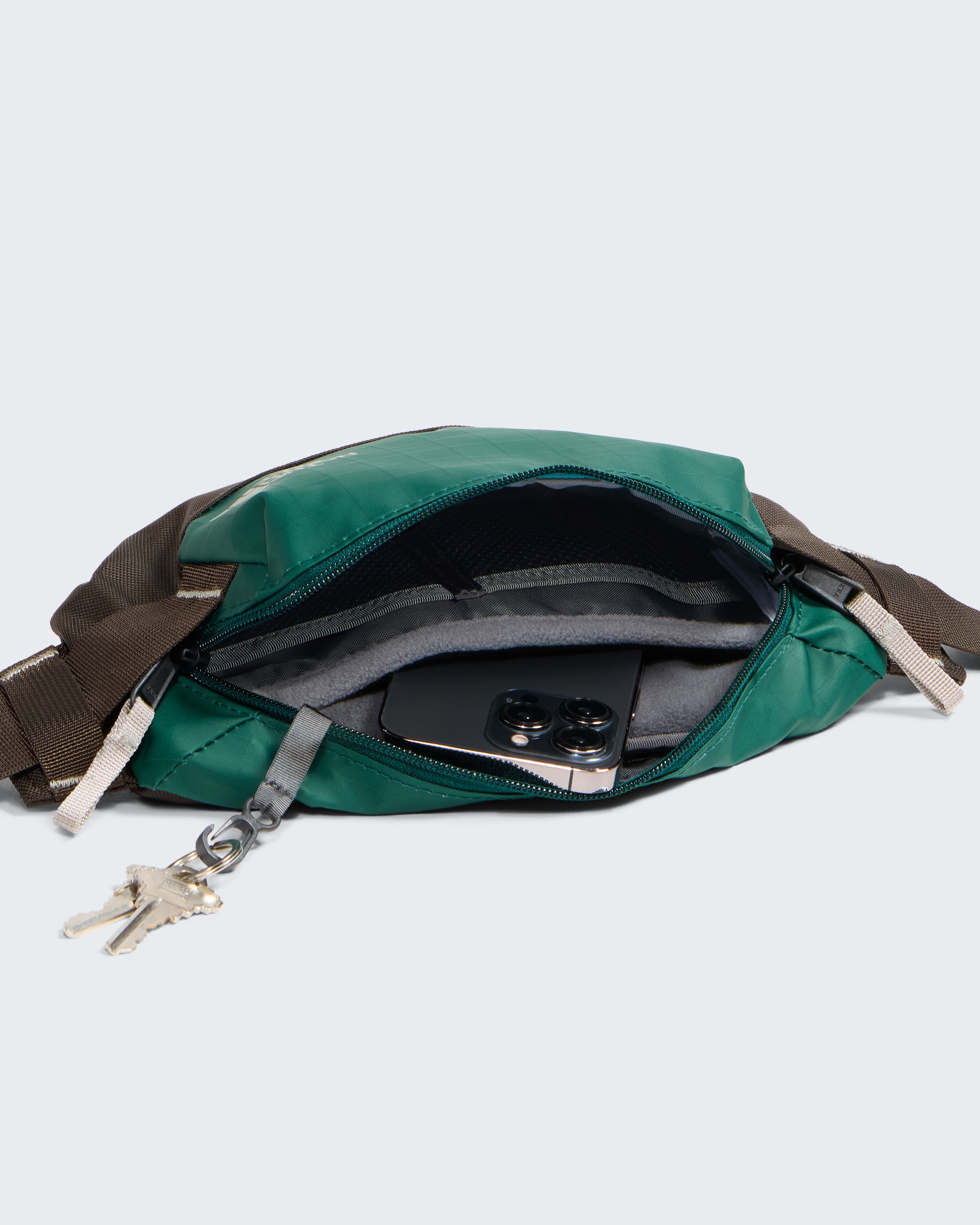 Base Camp™ Voyager Lumbar | The North Face