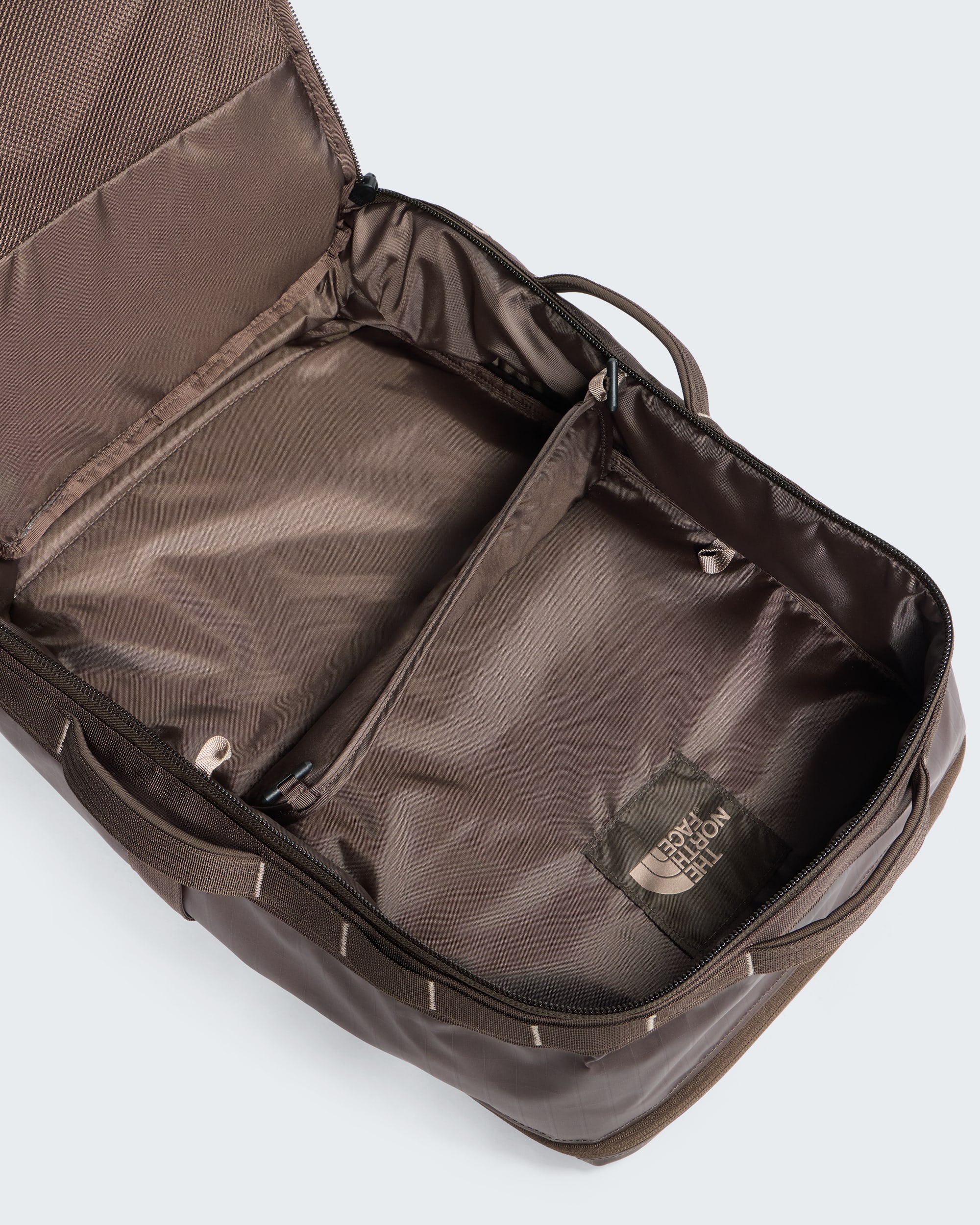 Base Camp Voyager Travel Pack  35L TNF ALT2