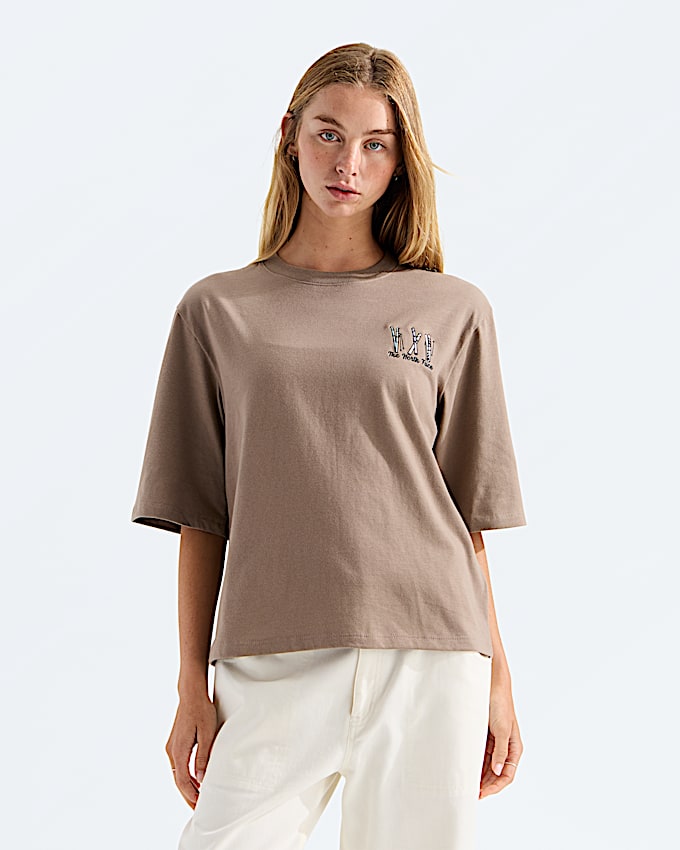 Women’s Ski Embro Boxy Short-Sleeve Tee—Graphic by The North Face