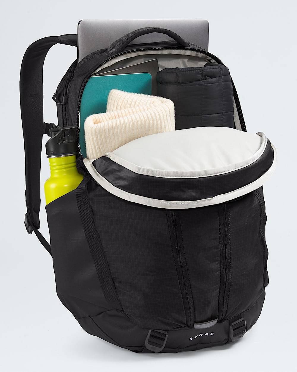 Surge Backpack - 31L | The North Face Canada