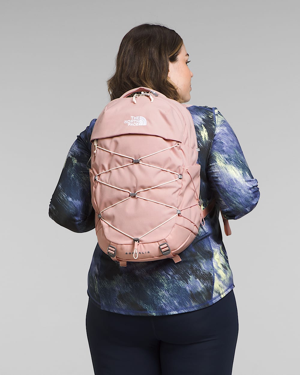 Womens Borealis Backpack  27L TNF Pink Moss Dark HeatherGardenia White MODELBACK