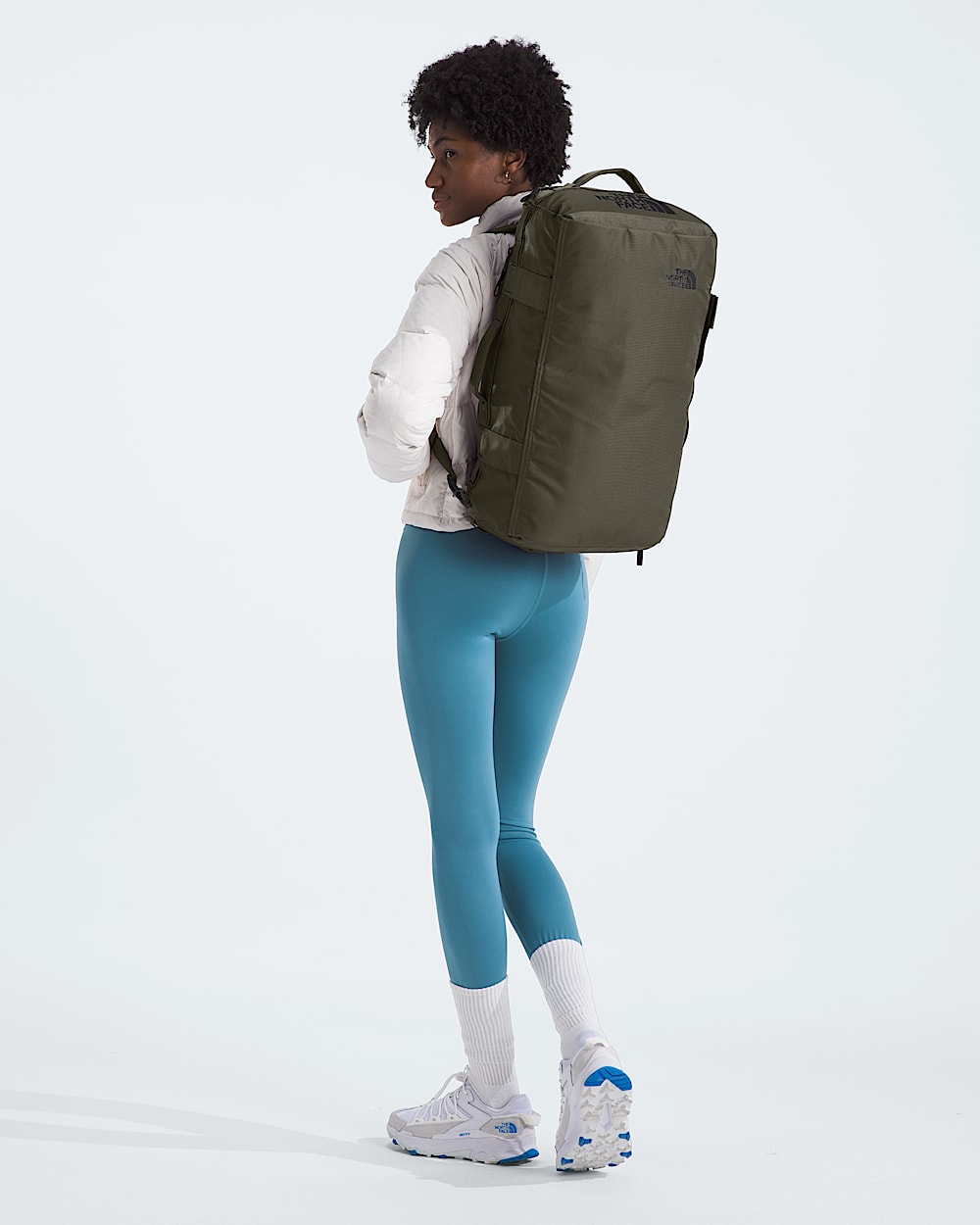 Base Camp Voyager Duffel32L TNF MODELBACK