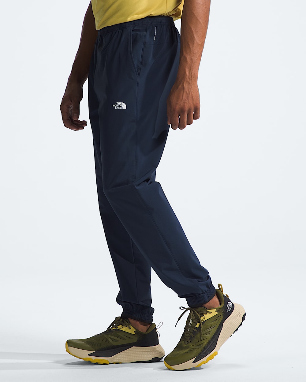 Mens Wander Joggers 20 TNF MODEL34