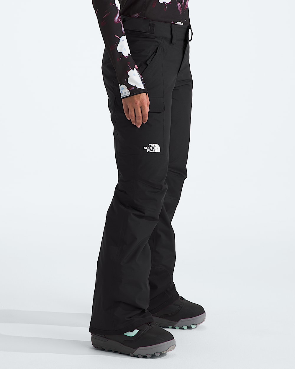 Womens Freedom Insulated Pants TNF TNF Black MODEL34