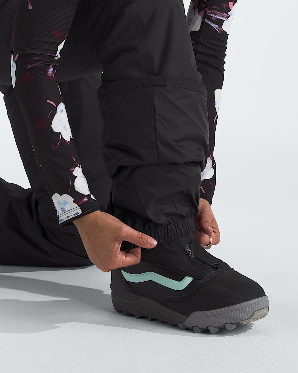 Womens Freedom Insulated Pants TNF TNF Black MODELALT1