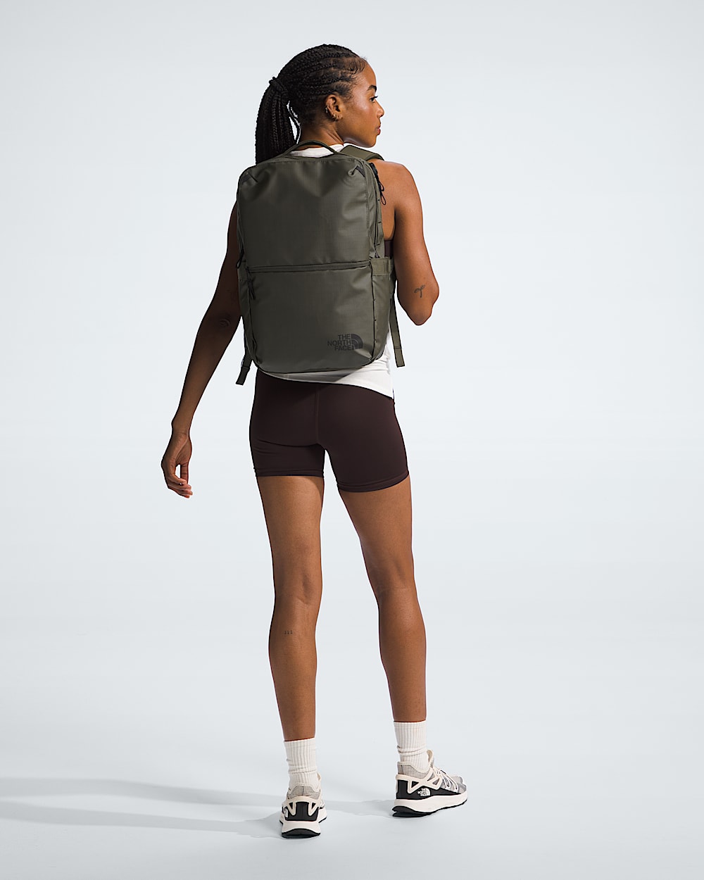 Base Camp Voyager Daypack TNF MODELBACK
