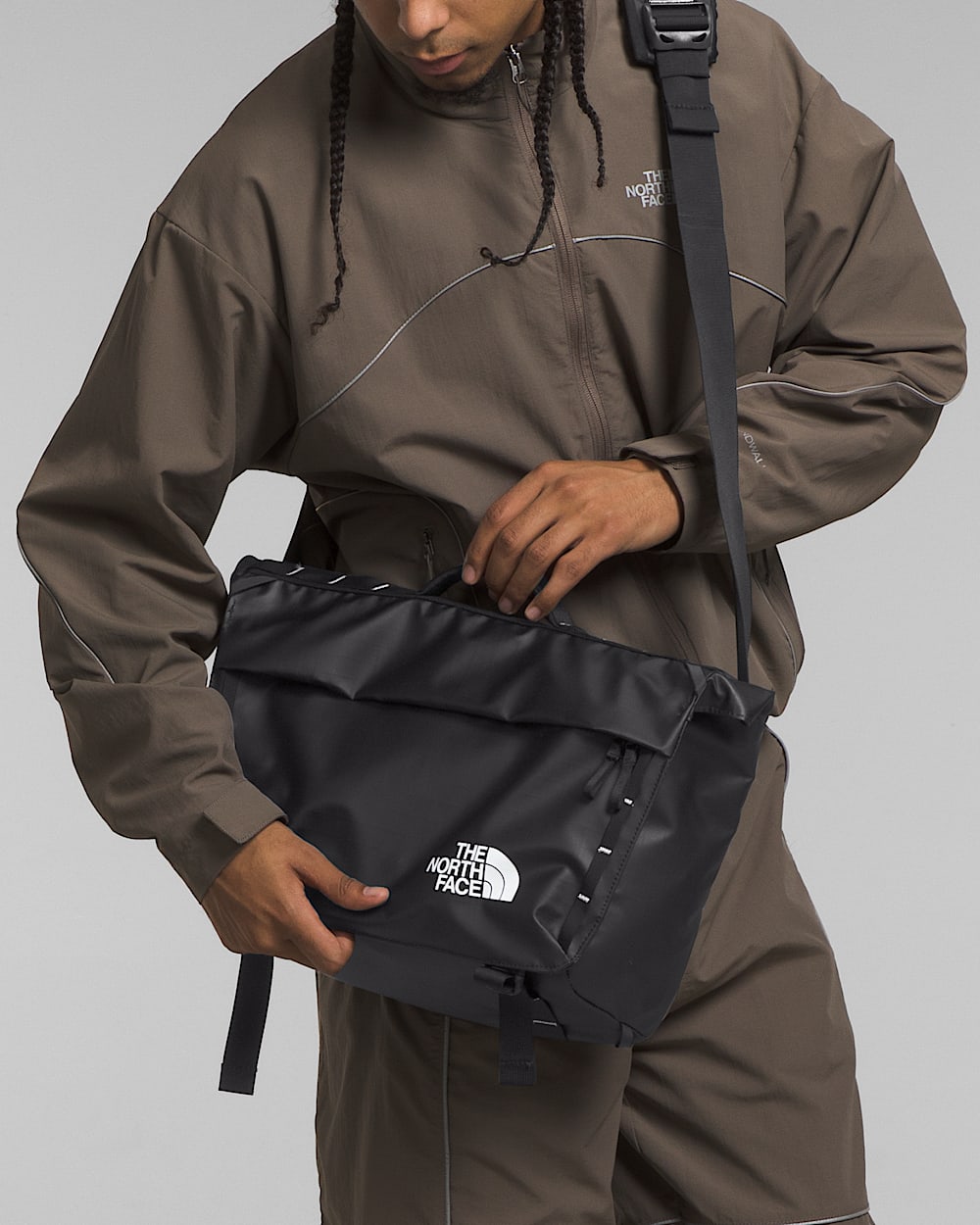 バッグ THE NORTH FACE / BC MESENGER BAG XS Base Camp Voyager Messenger Bag | The North Face