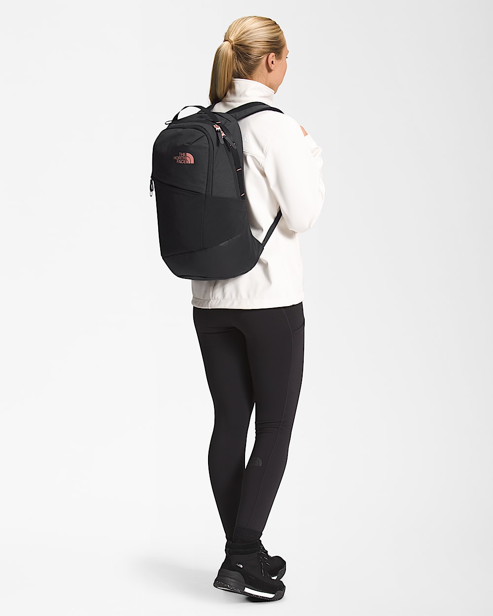 Womens Isabella 30 TNF MODELBACK