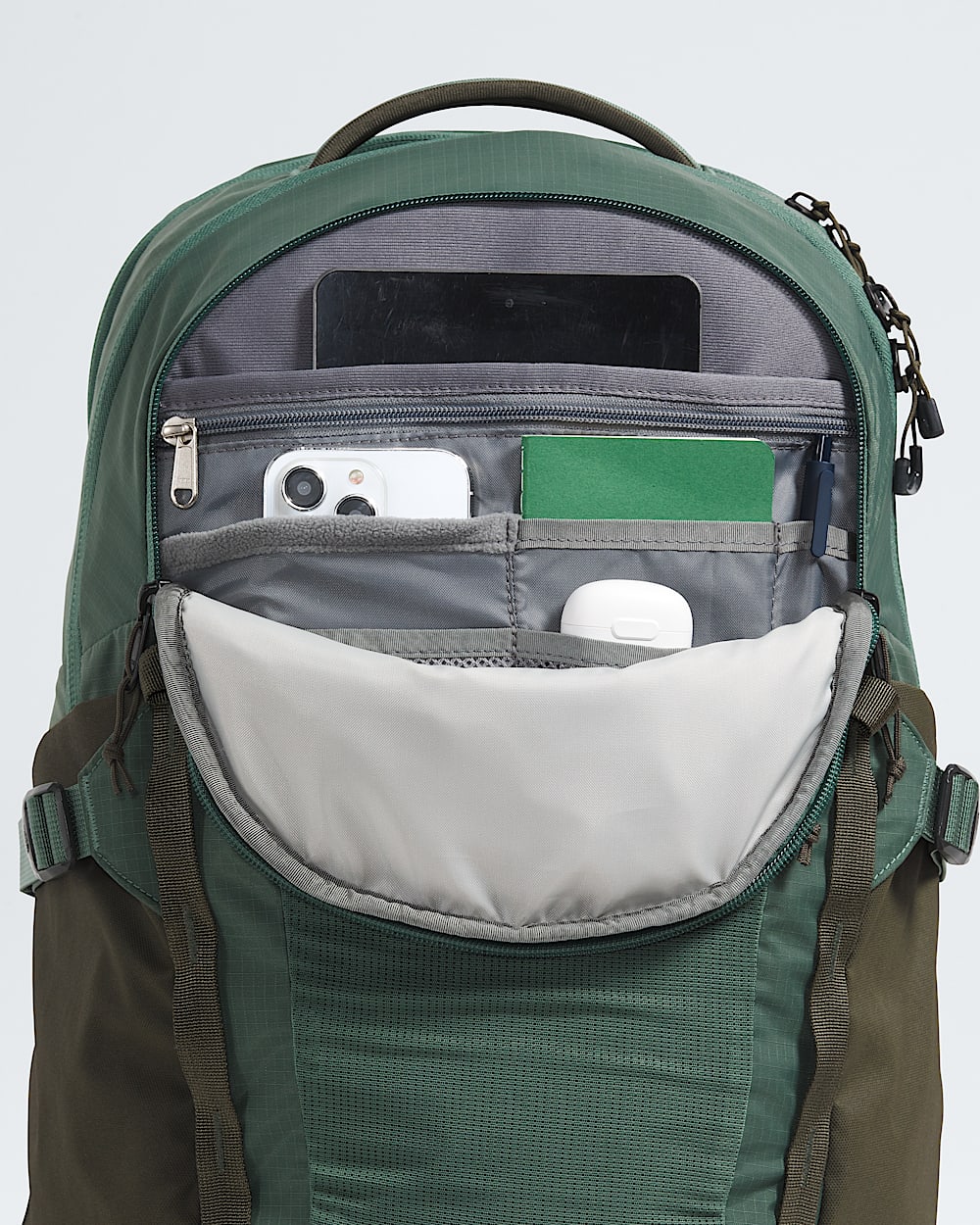 north face backpack price at outlet mall The Jester Everyday Laptop - Commuter Daypack, Water Repellent, Laptop Sleeve, TNF Black-NPF, One Size With a modern refresh Recon Backpack - 30L |