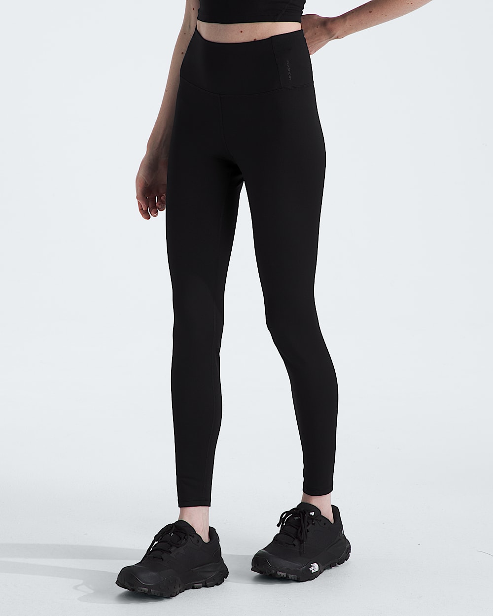 Womens Dune Sky 28 Leggings TNF MODEL34