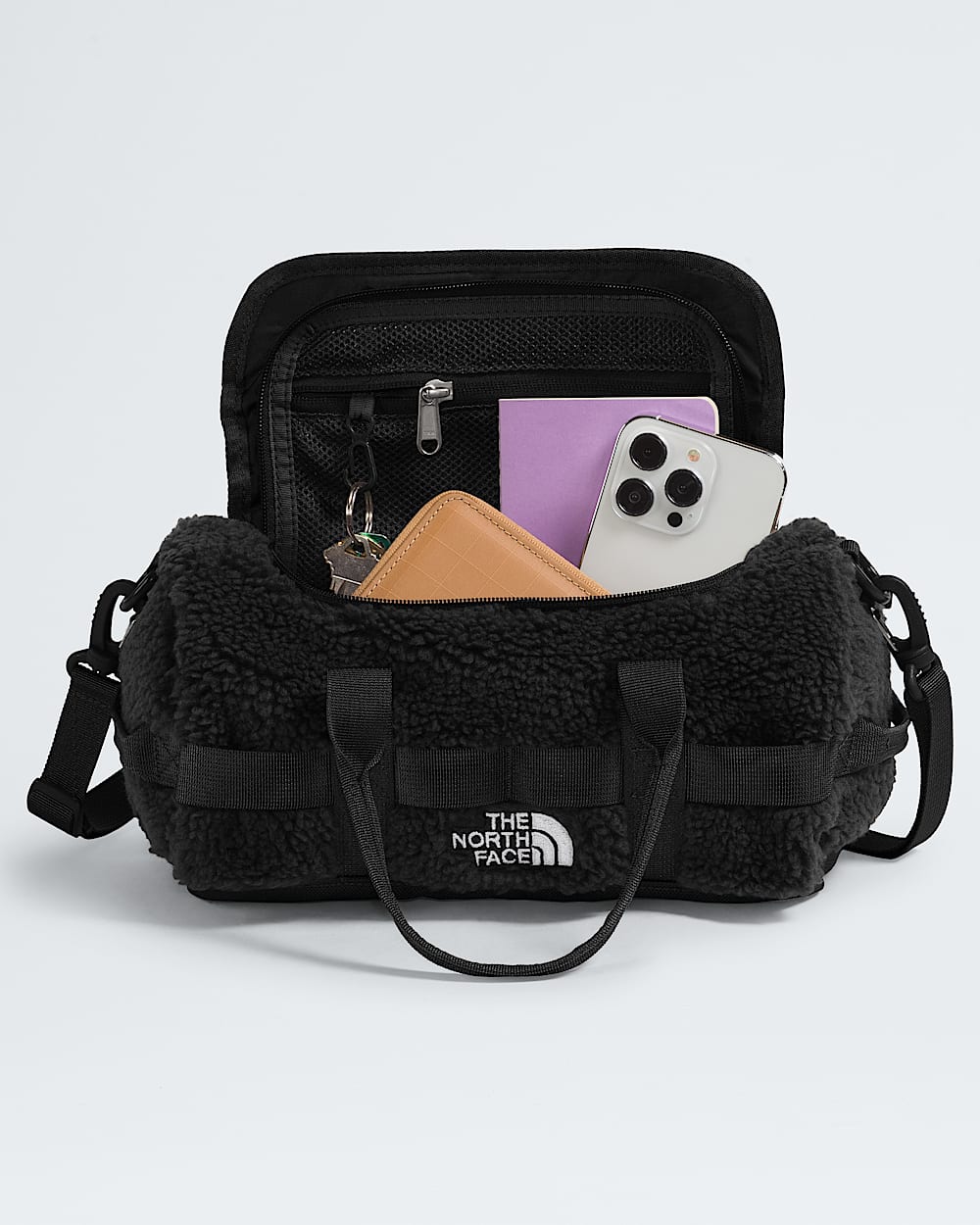 Sac miniature  poils longs Base Camp TNF INT