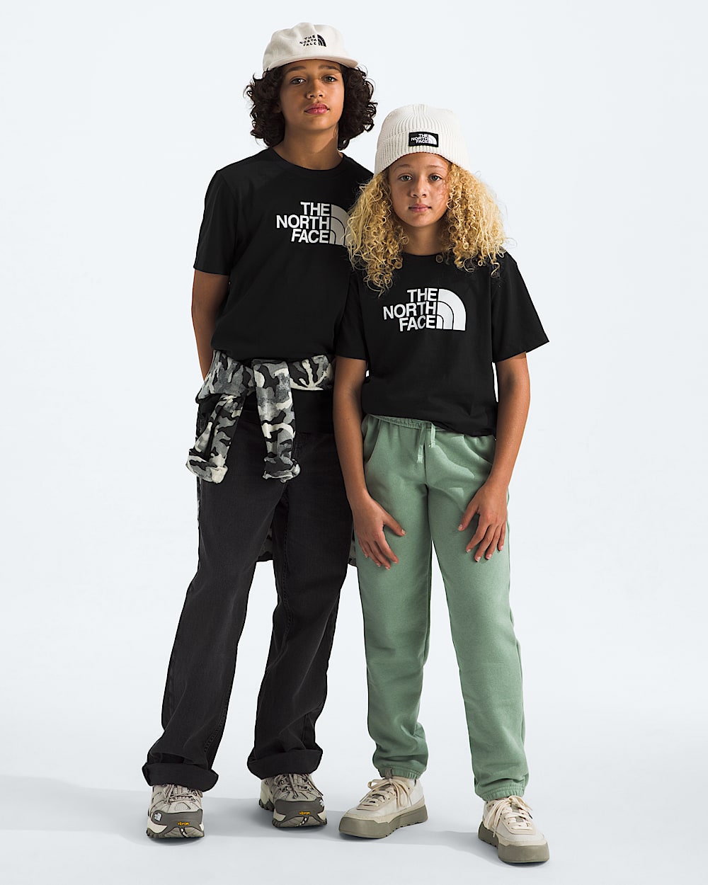 Boys  Girls Evolution Half Dome ShortSleeve Tee TNF HERO