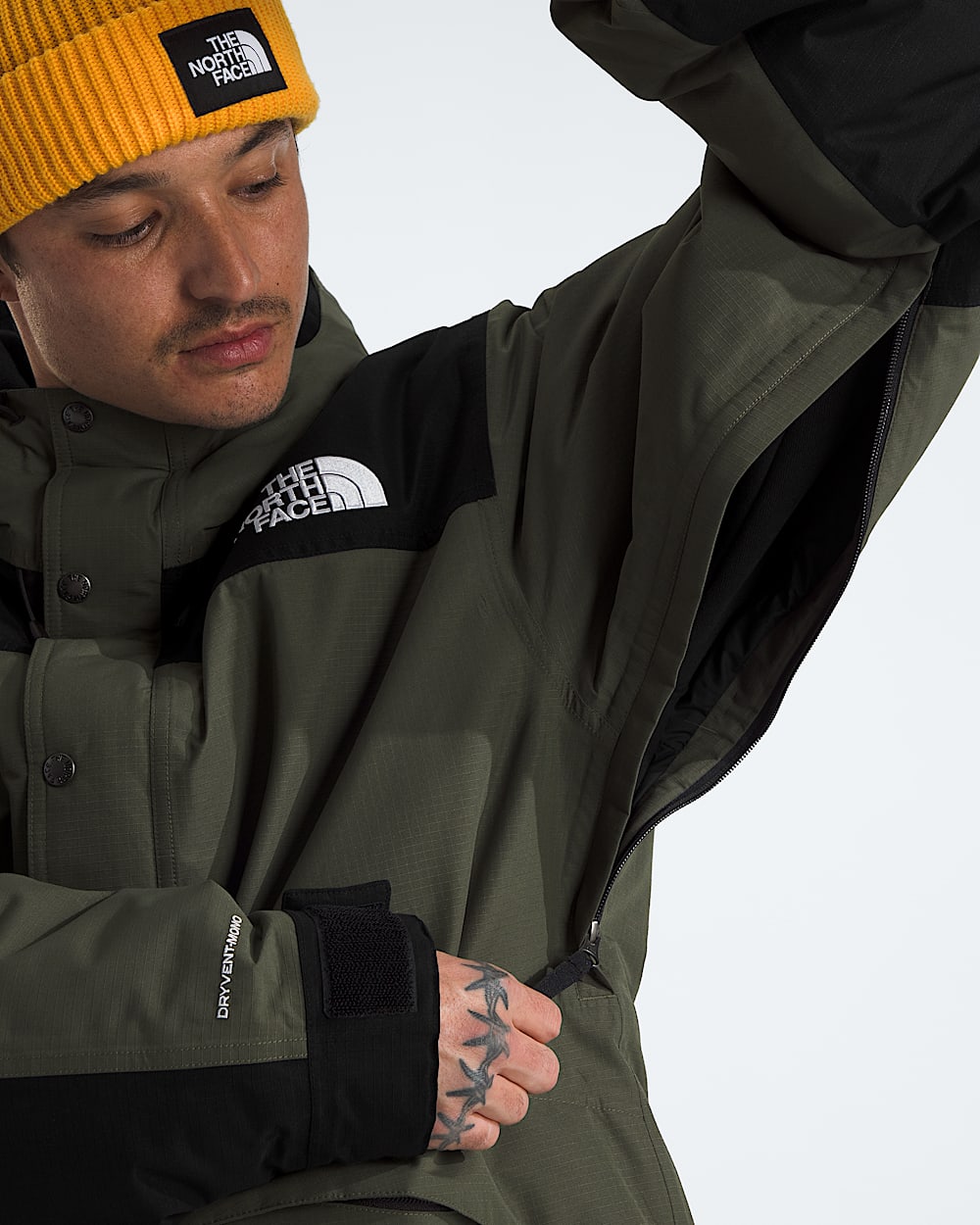 Men's Mountain Down Jacket | The North Face