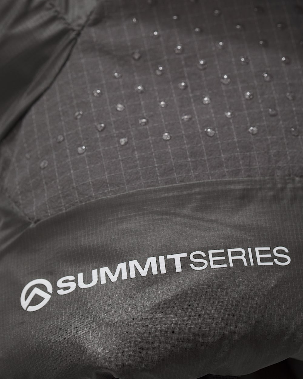 Summit AMK Down Mitt TNF DETAIL3