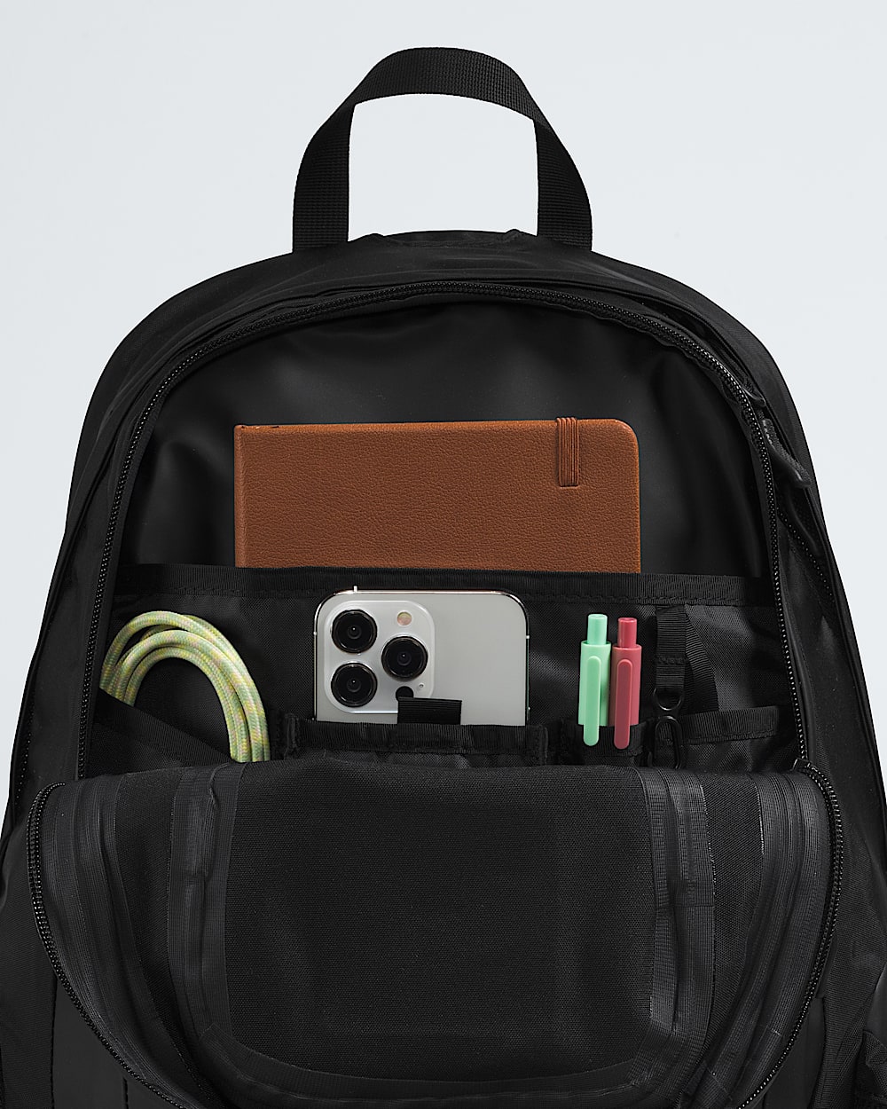Hot Shot Base Camp Backpack  275L TNF DETAIL1