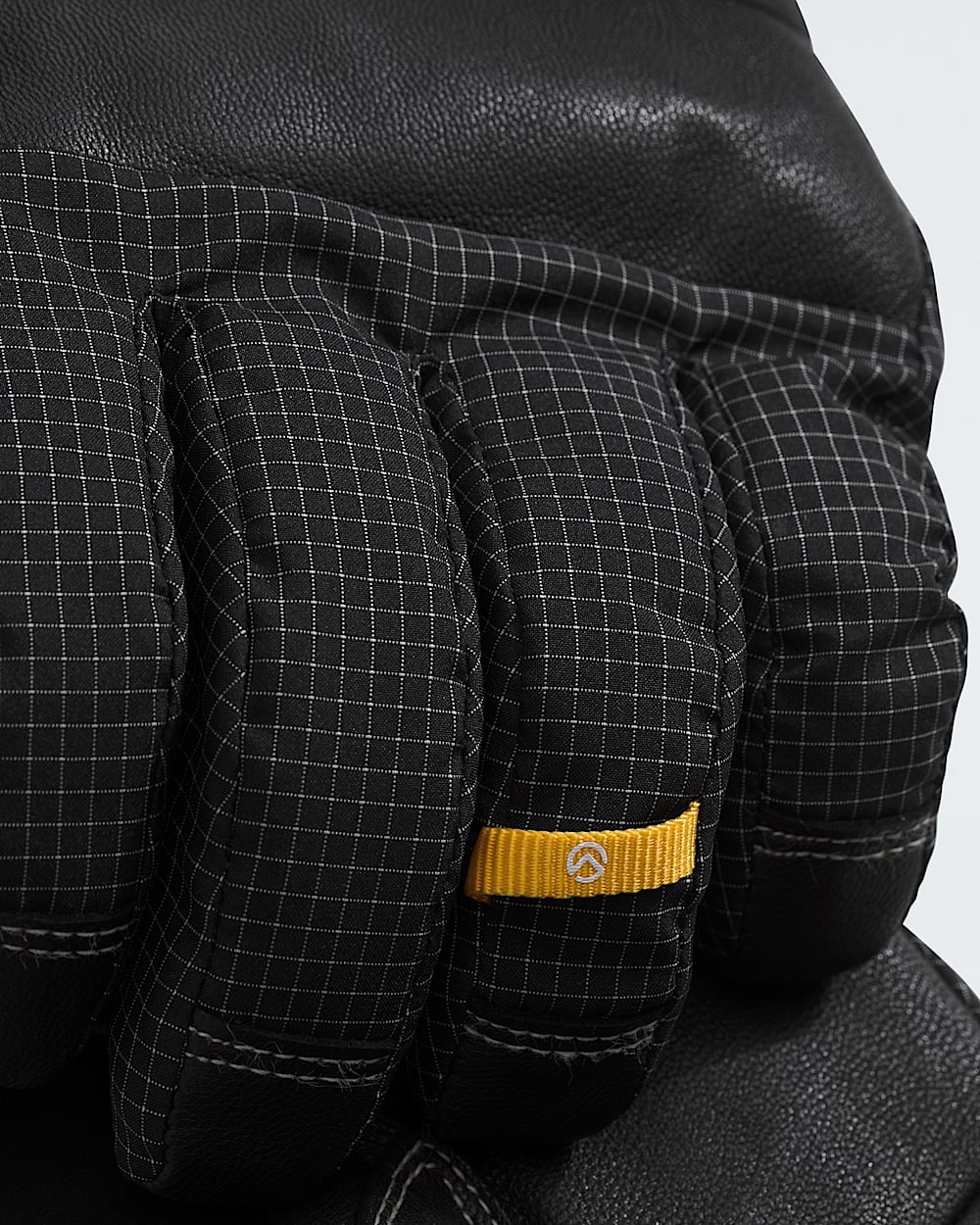 Summit Series Jannu Peak Heavyweight Waterproof Gloves TNF DETAIL3