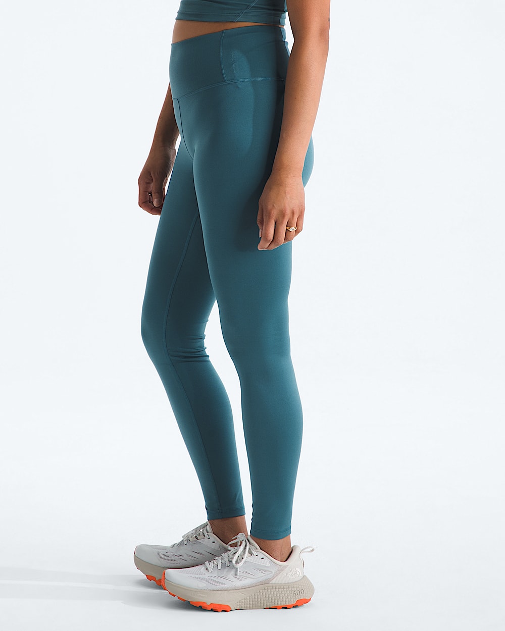 Womens Dune Sky 28 Leggings TNF MODEL34