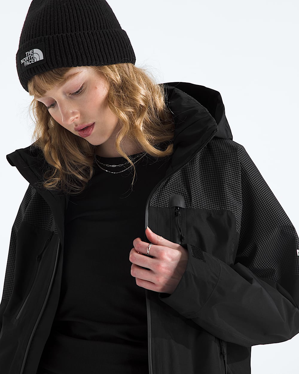 Womens Hike Devils Thumb GORETEX Jacket TNF HERO3