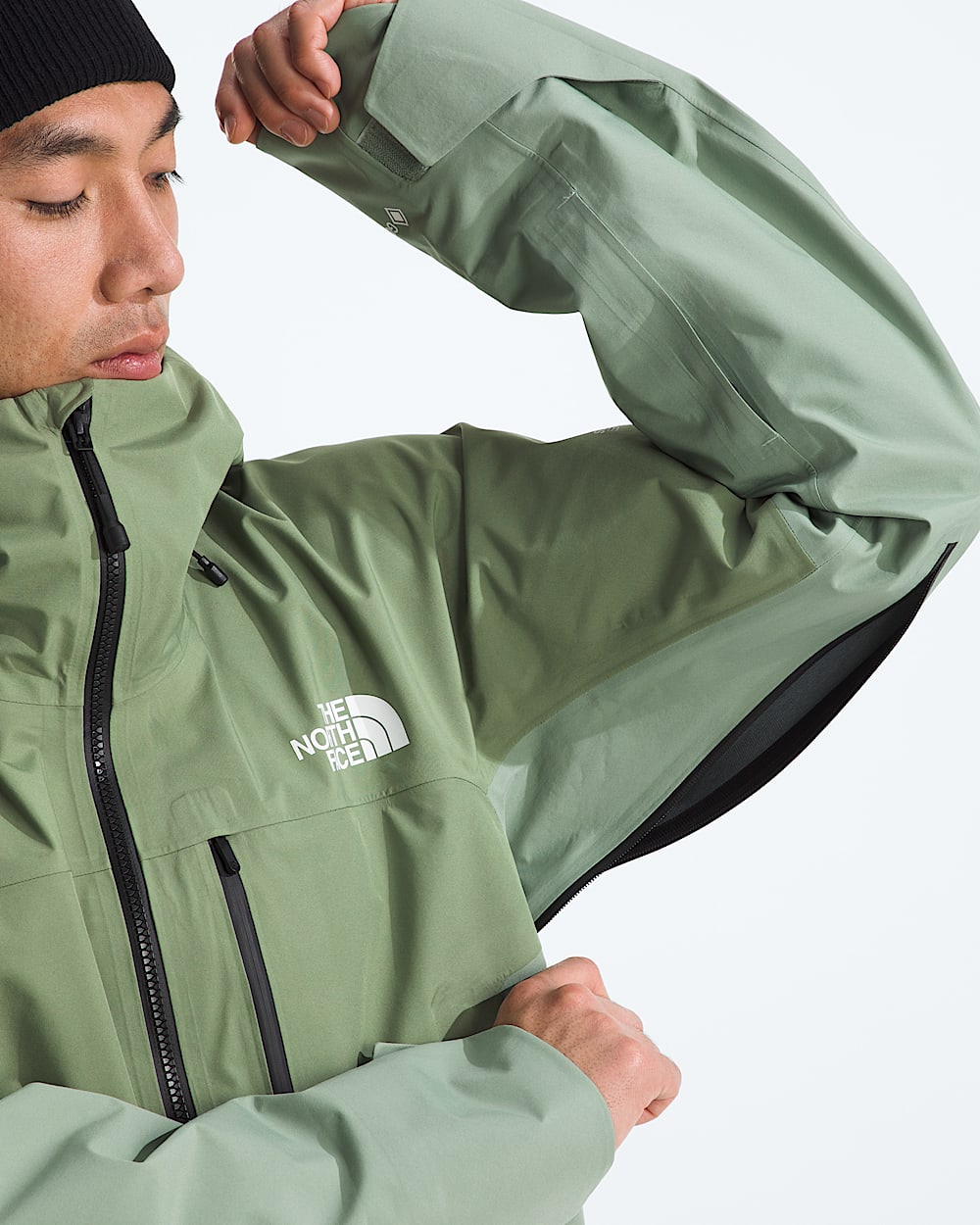 Mens Summit Series Eastwall GORETEX Jacket TNF MODELALT2