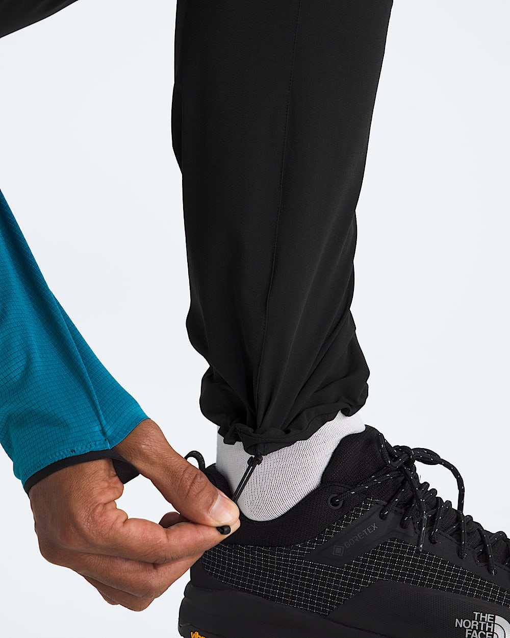 Mens Summit Off Width Pant TNF MODELALT1